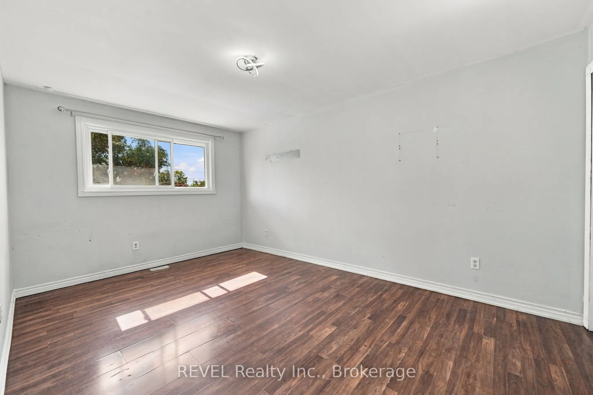 1407 Garrison Road