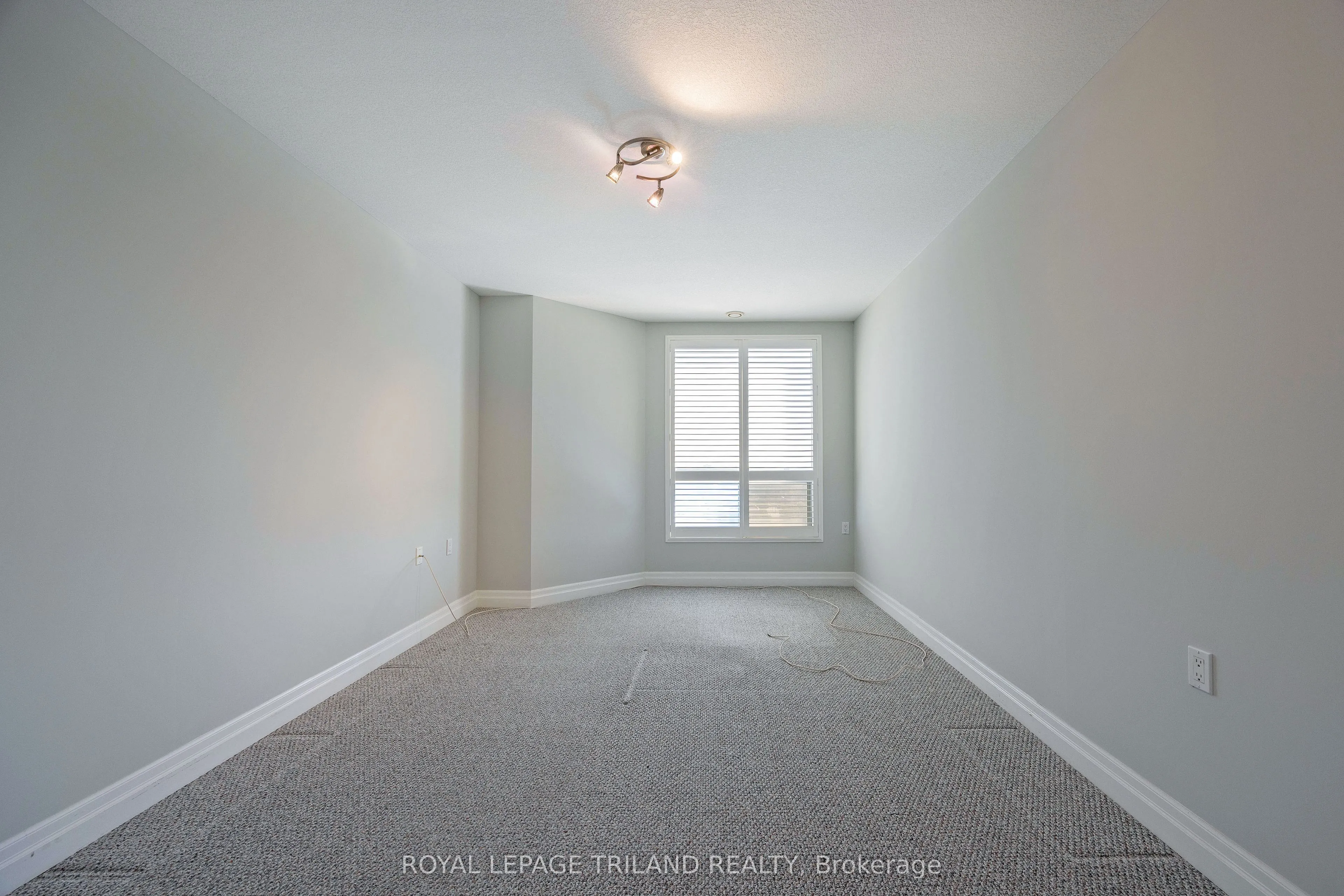 250 Pall Mall Street #1202