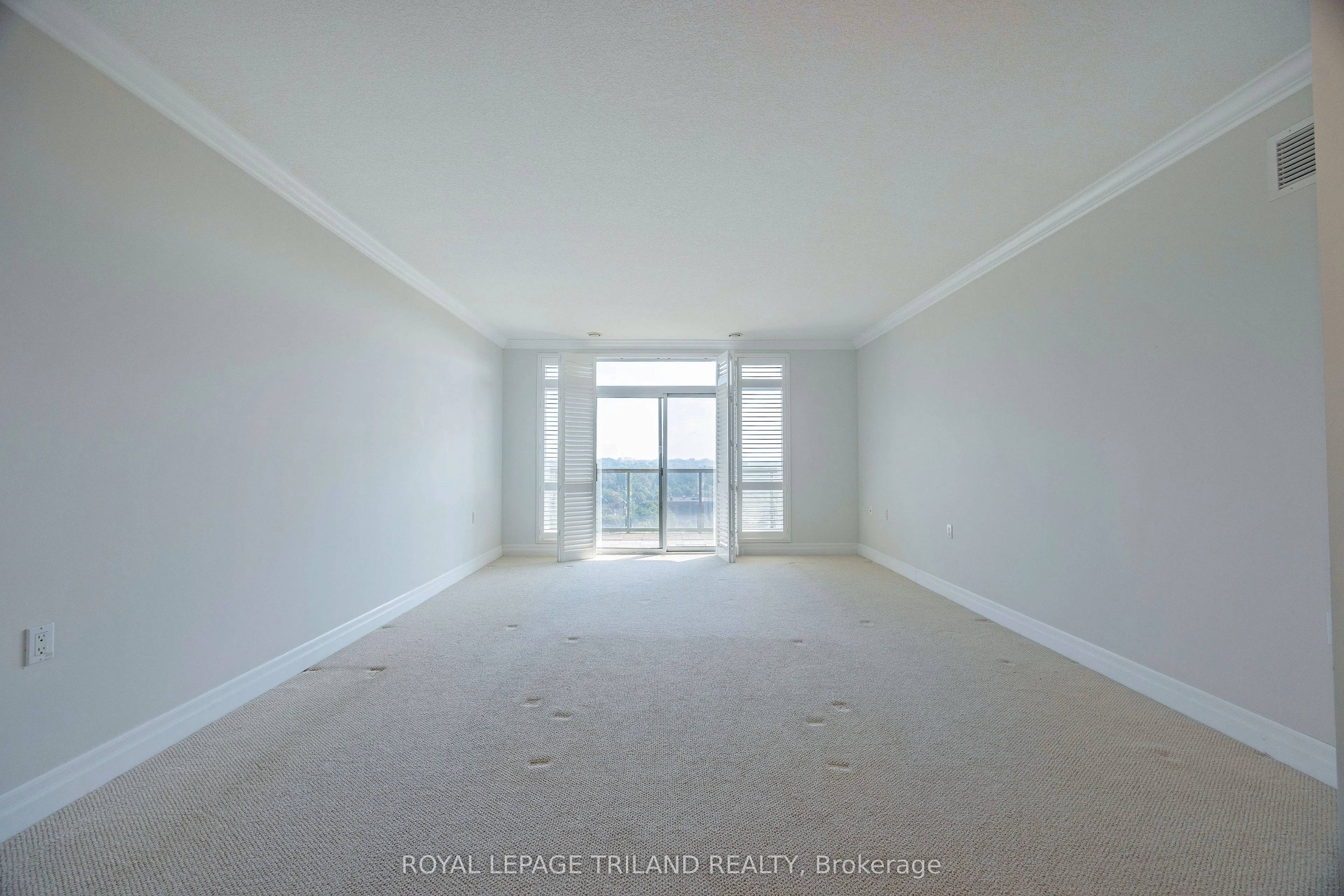 250 Pall Mall Street #1202