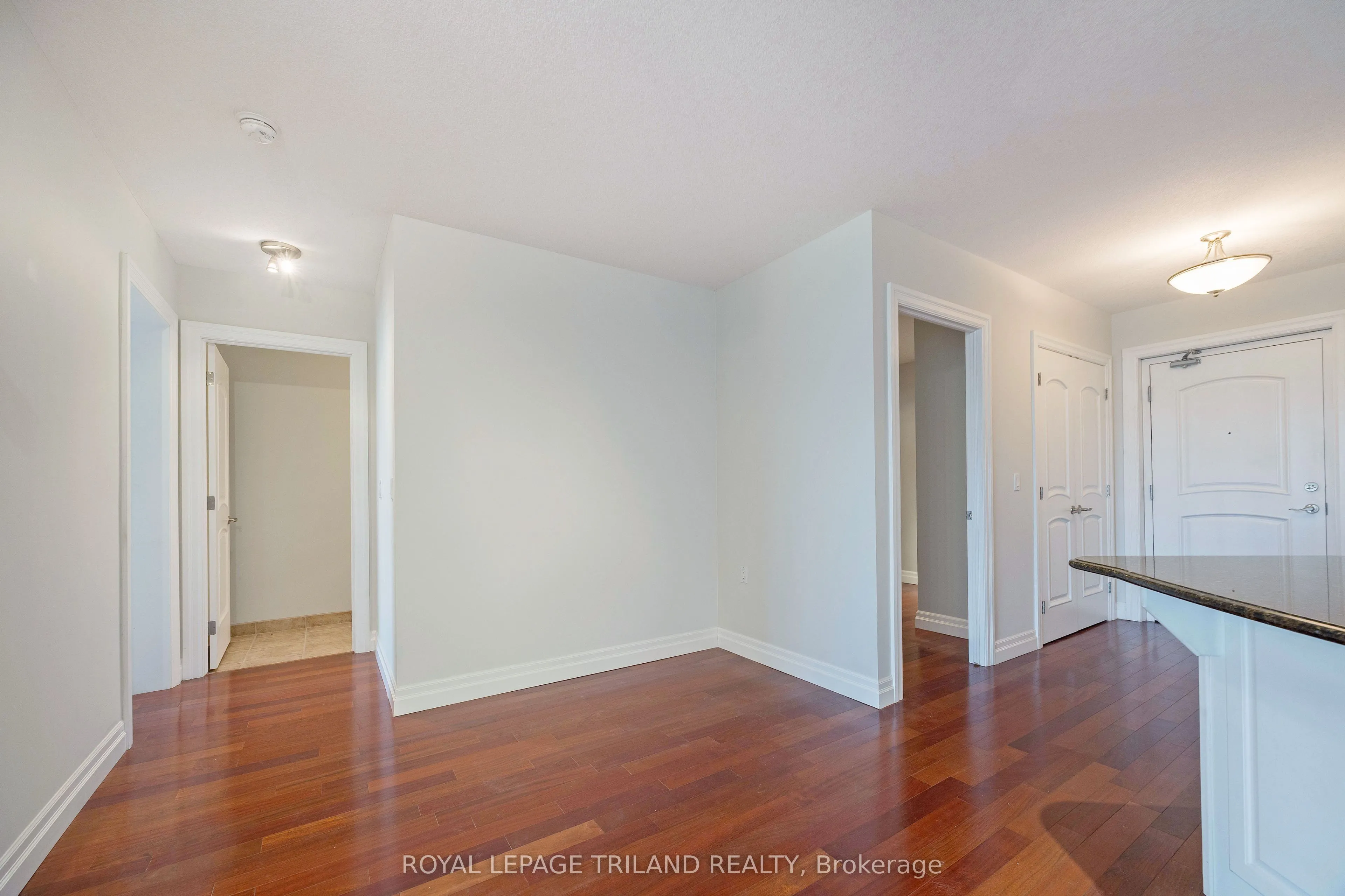 250 Pall Mall Street #1202