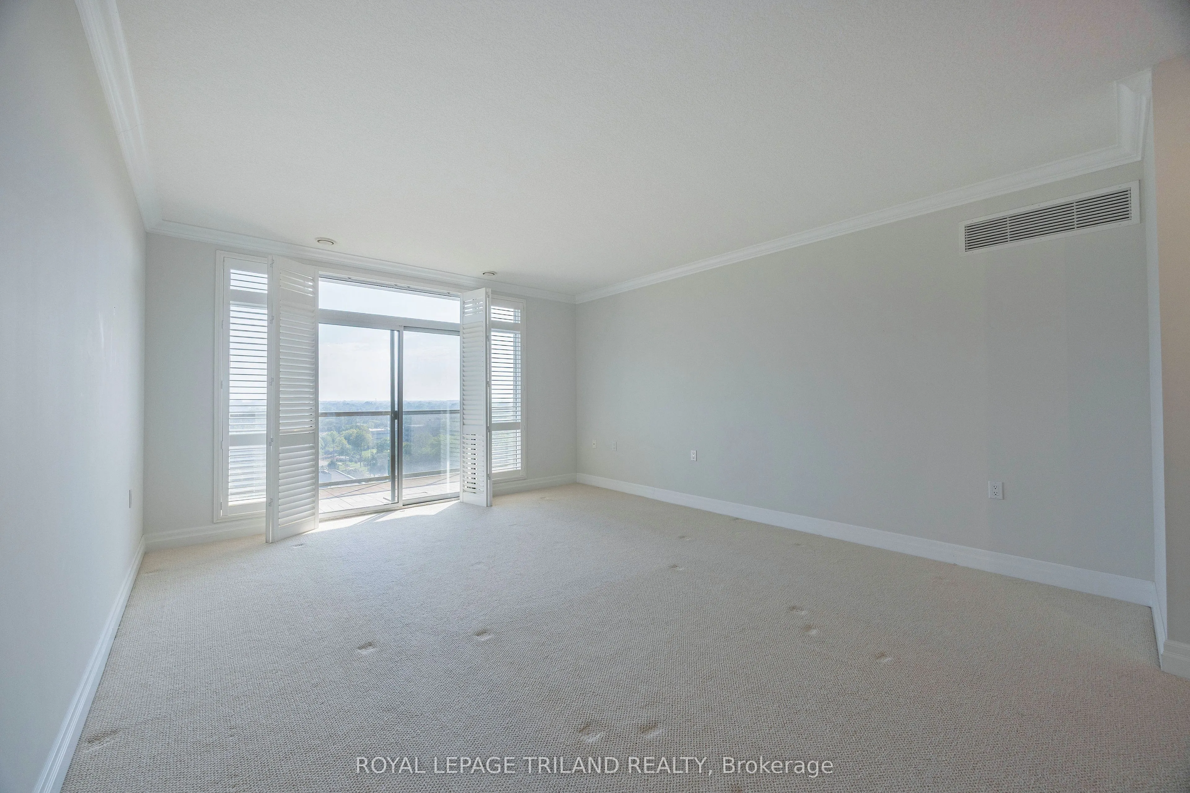 250 Pall Mall Street #1202