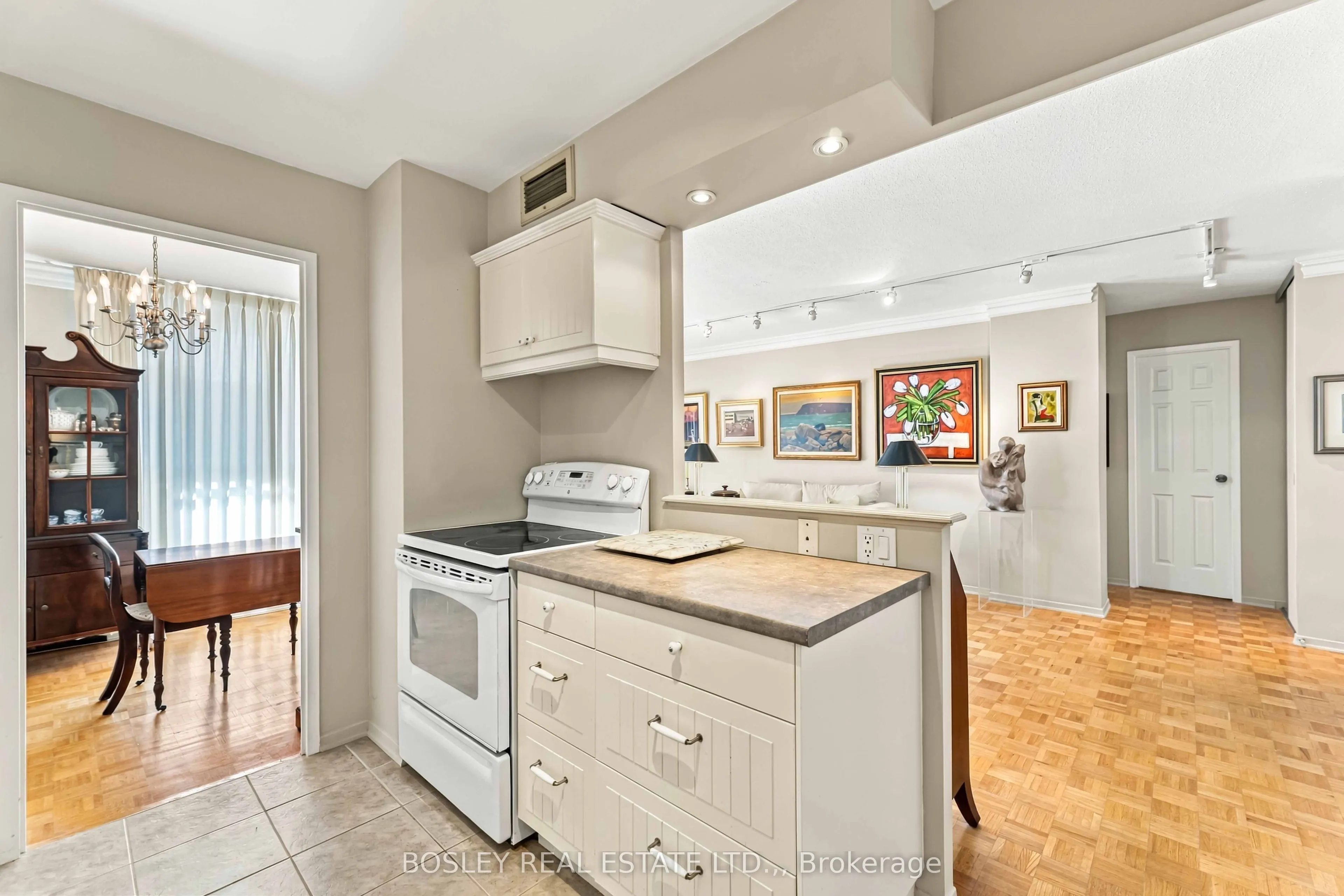 15 Towering Heights Boulevard #1