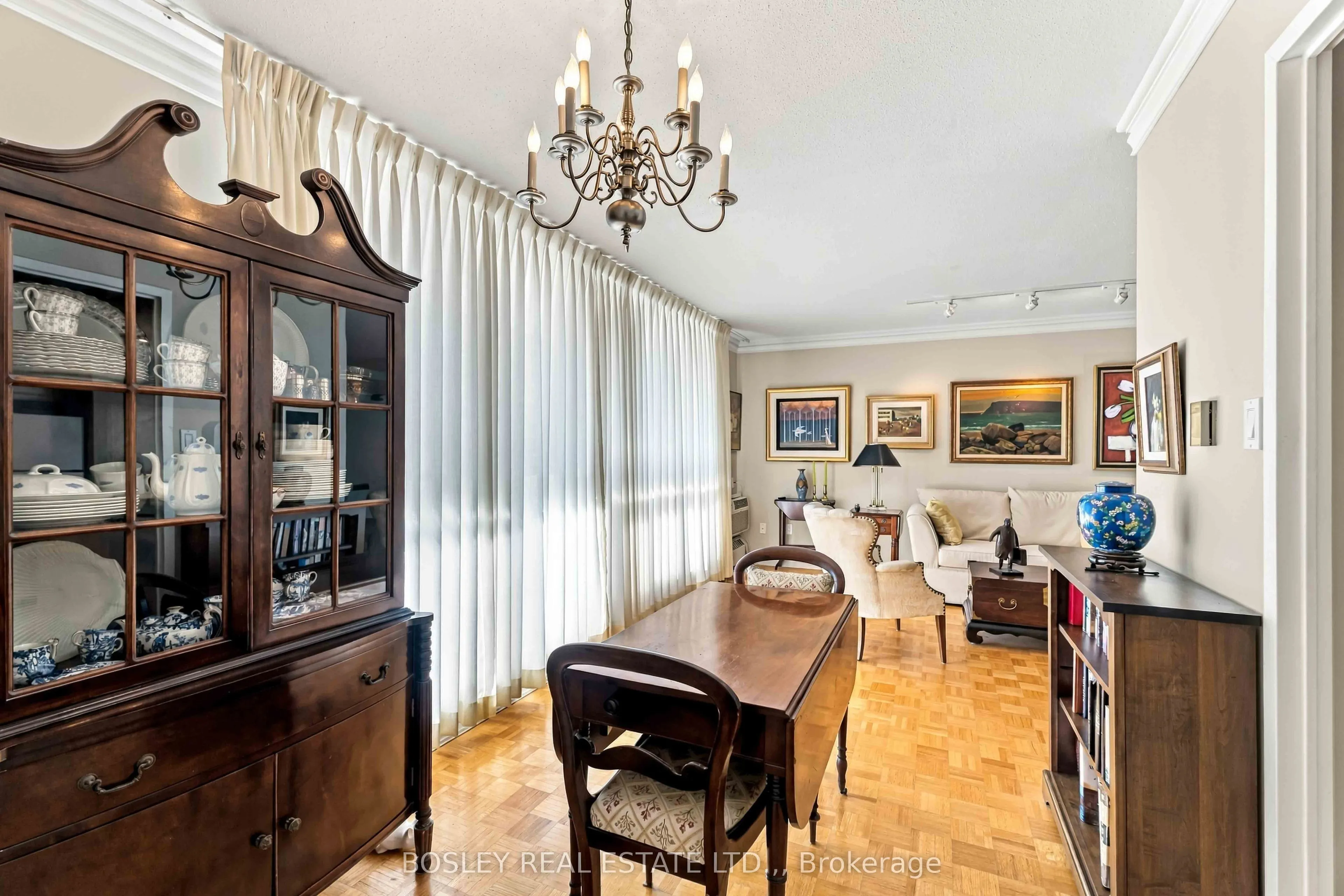 15 Towering Heights Boulevard #1