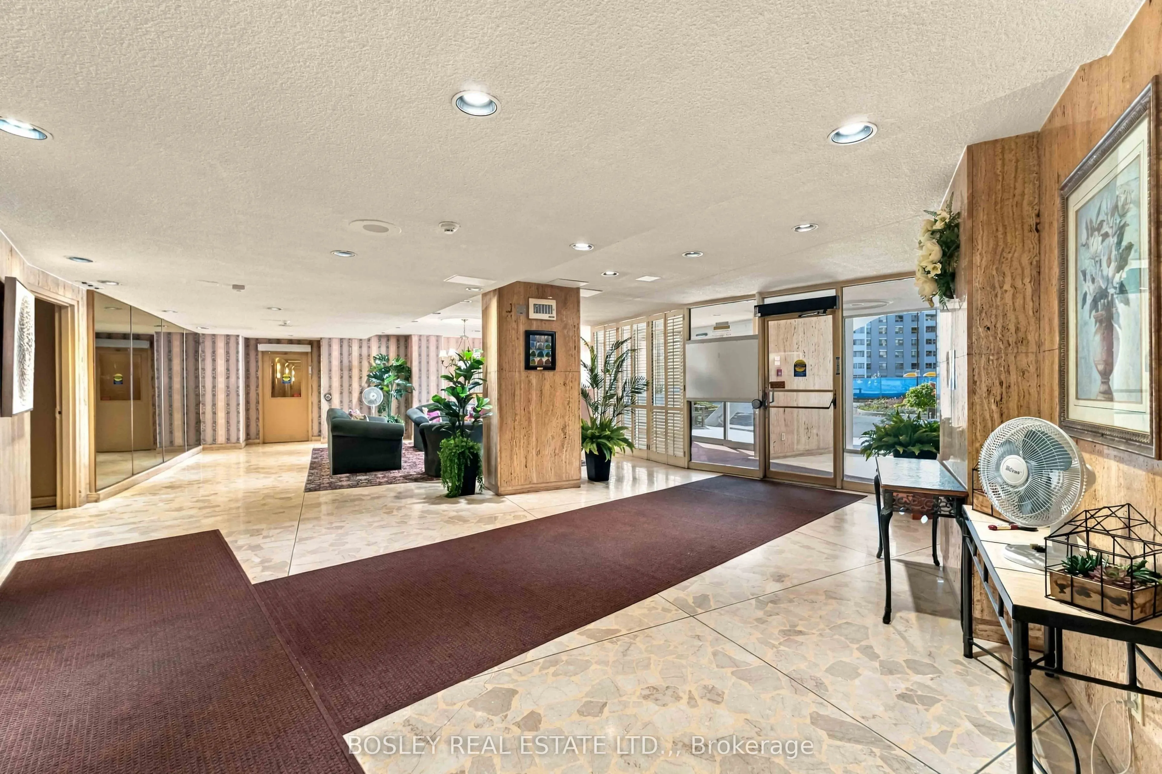 15 Towering Heights Boulevard #1