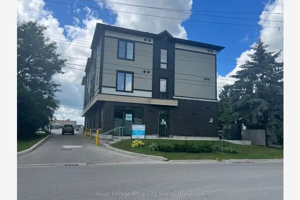71 VICTORIA Street #301