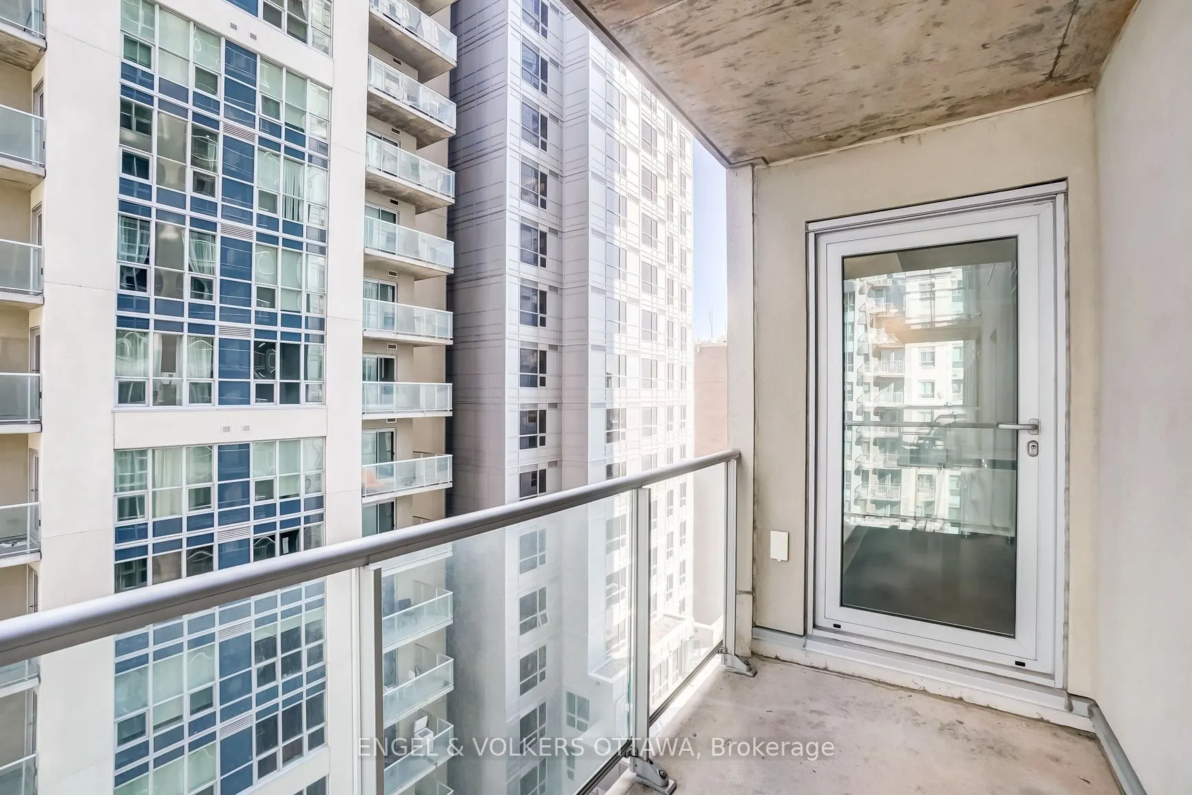 195 Besserer Street #1407