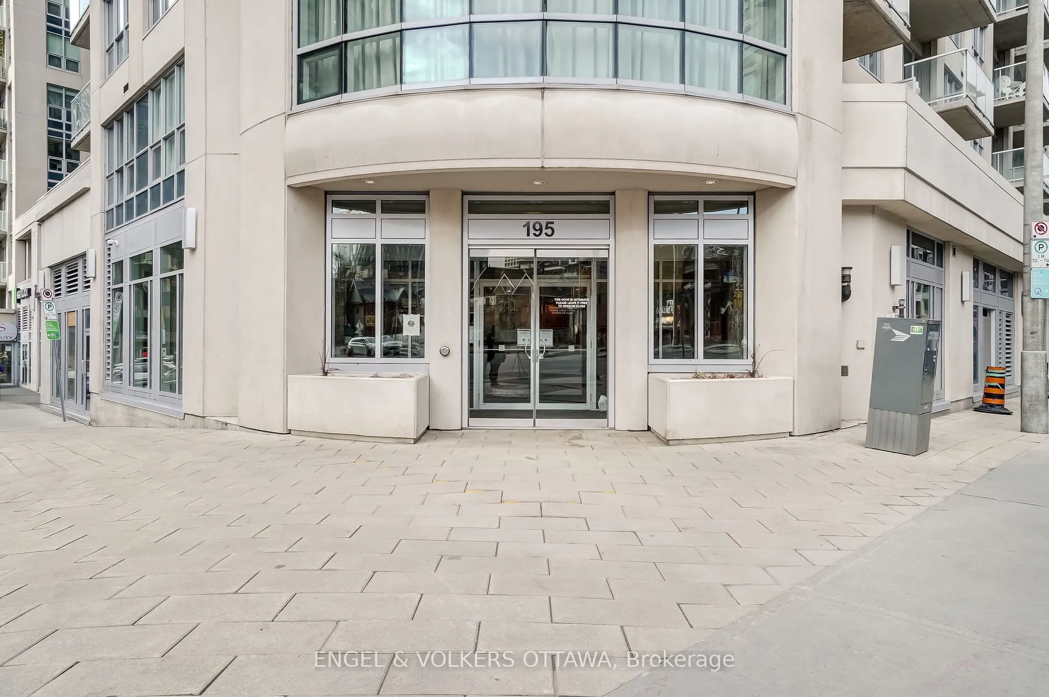 195 Besserer Street #1407