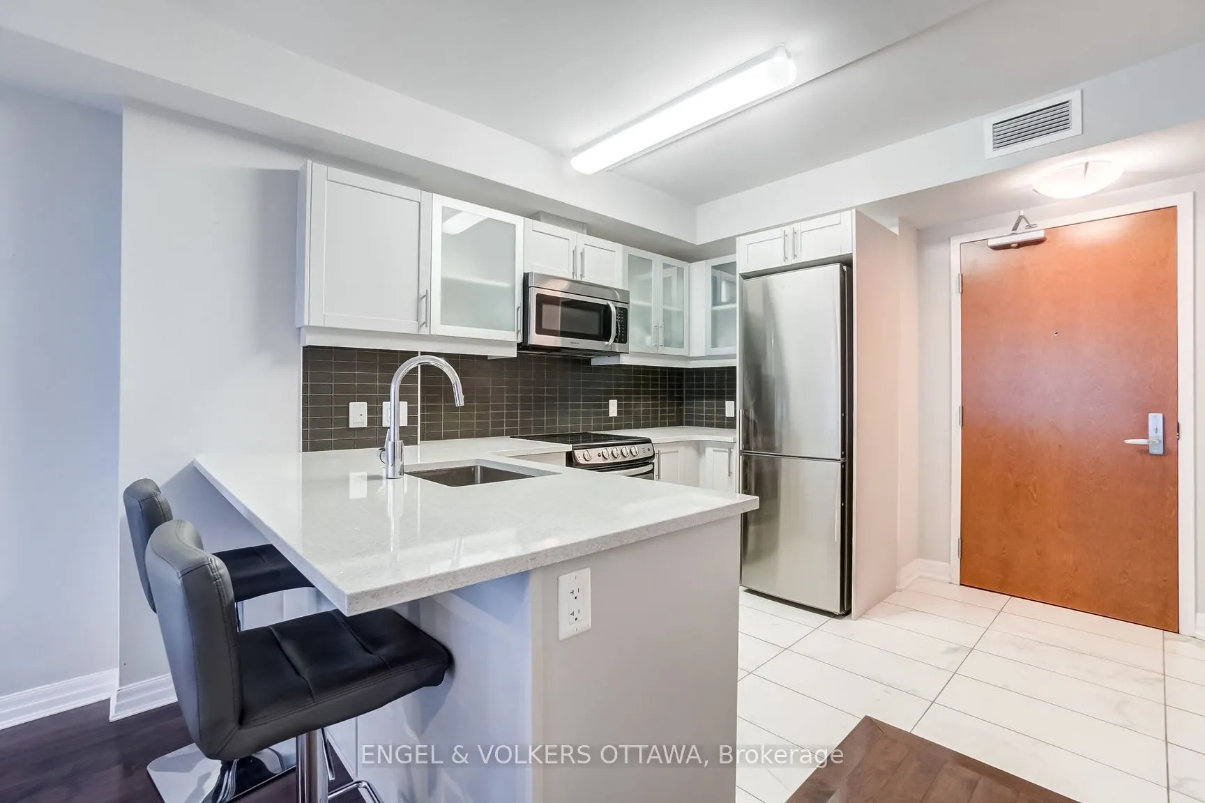 195 Besserer Street #1407