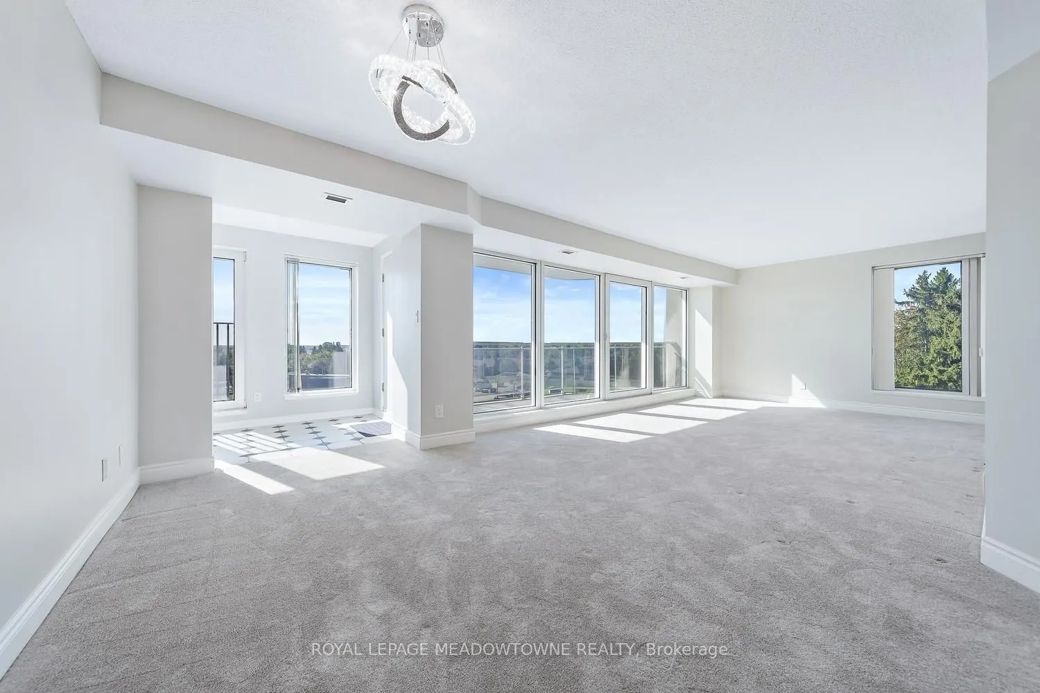 190 Hespeler Road #404