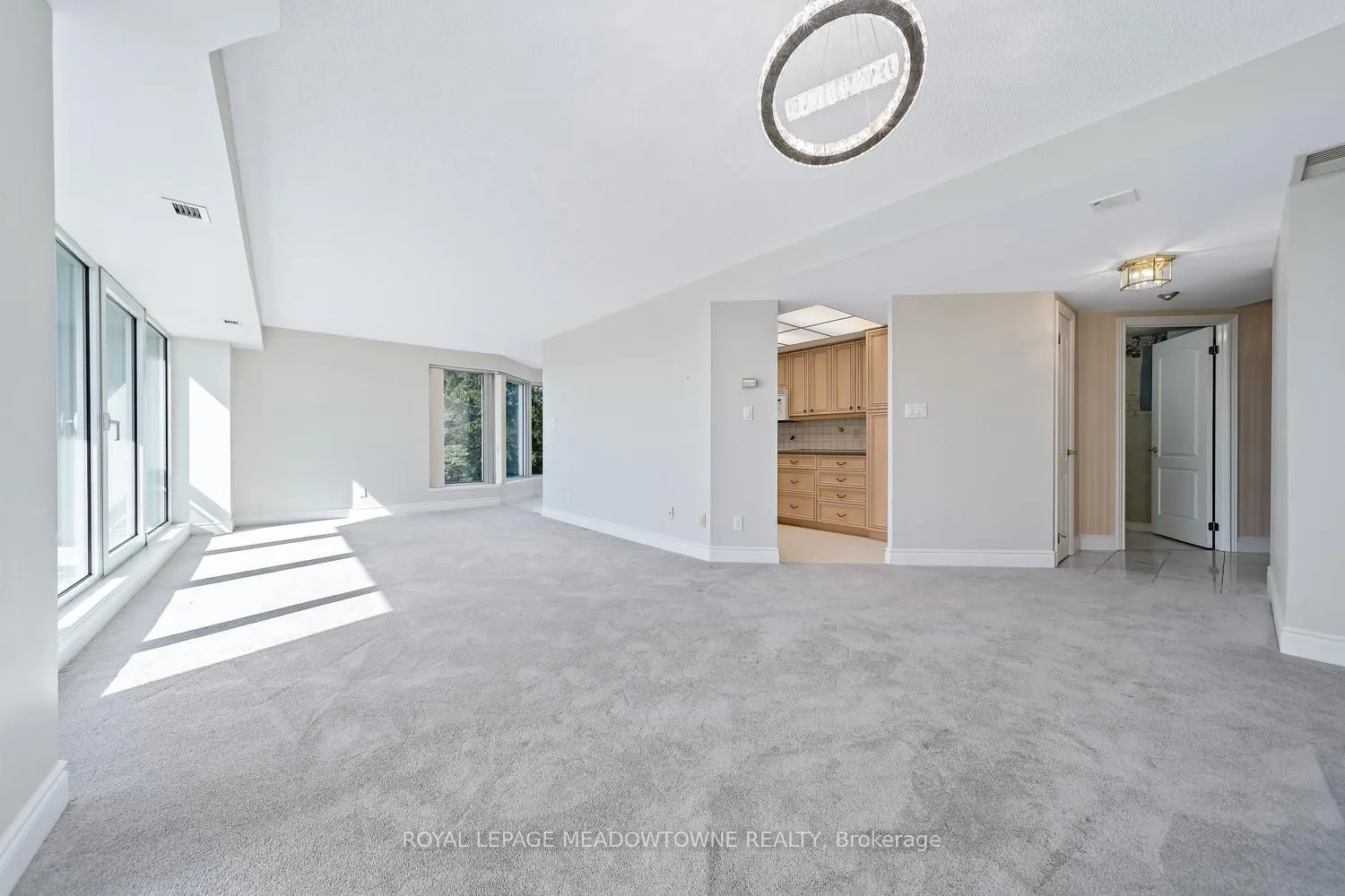 190 Hespeler Road #404