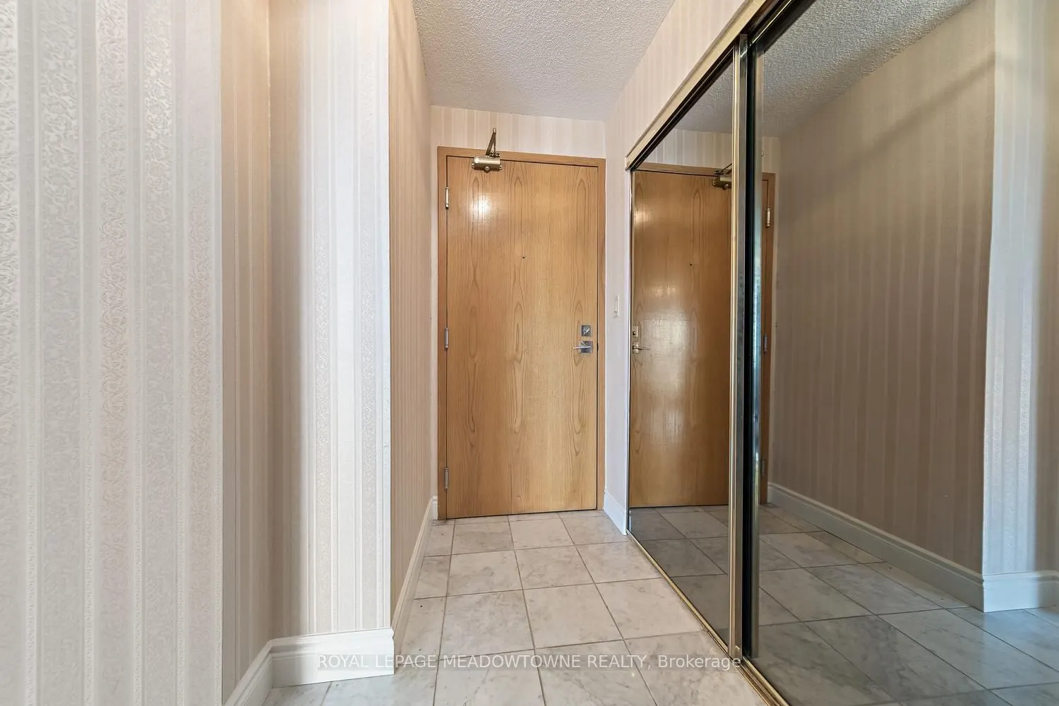 190 Hespeler Road #404