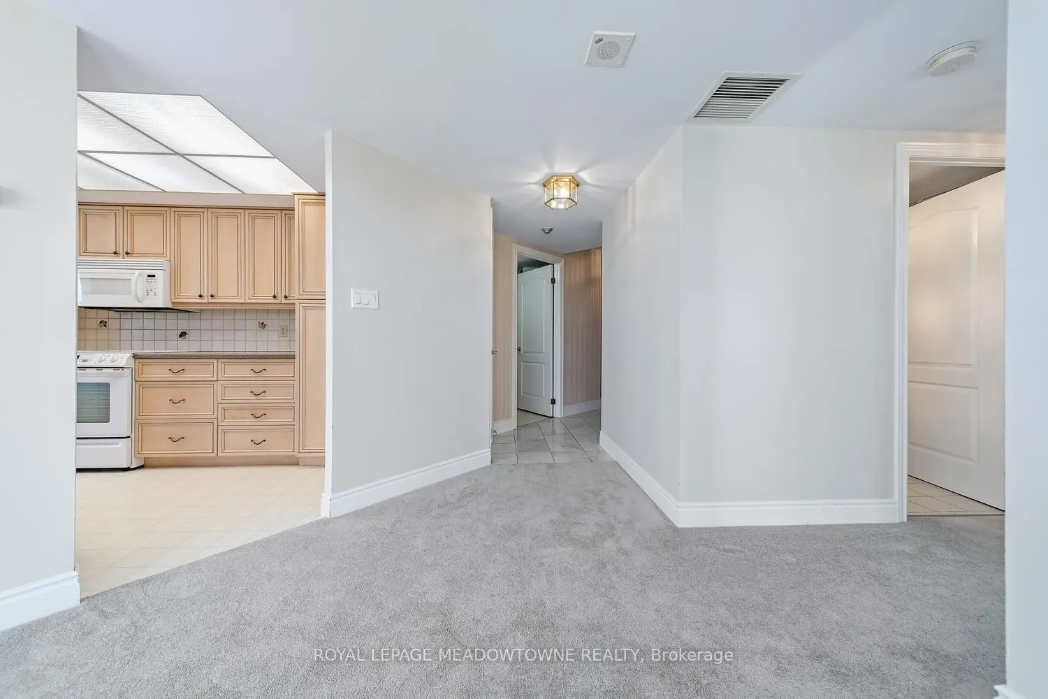 190 Hespeler Road #404