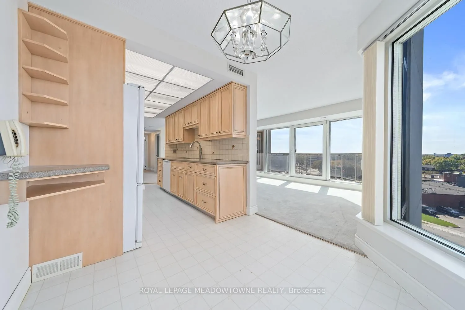 190 Hespeler Road #404