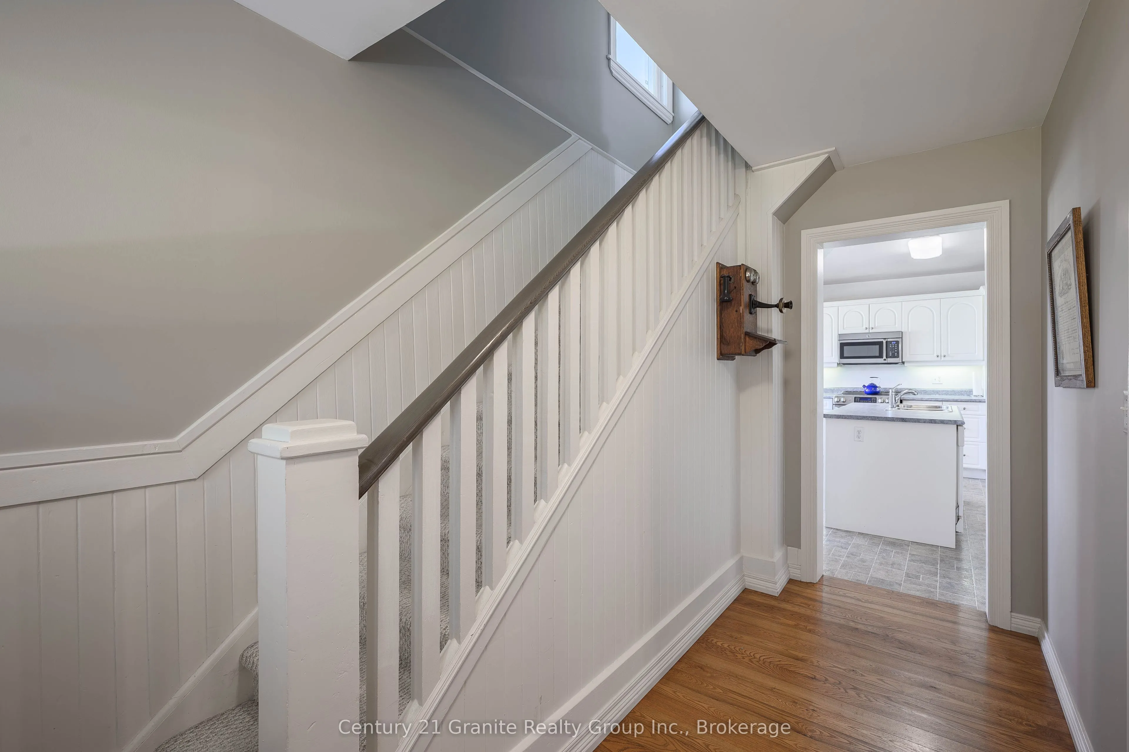 224 Burnt River Road