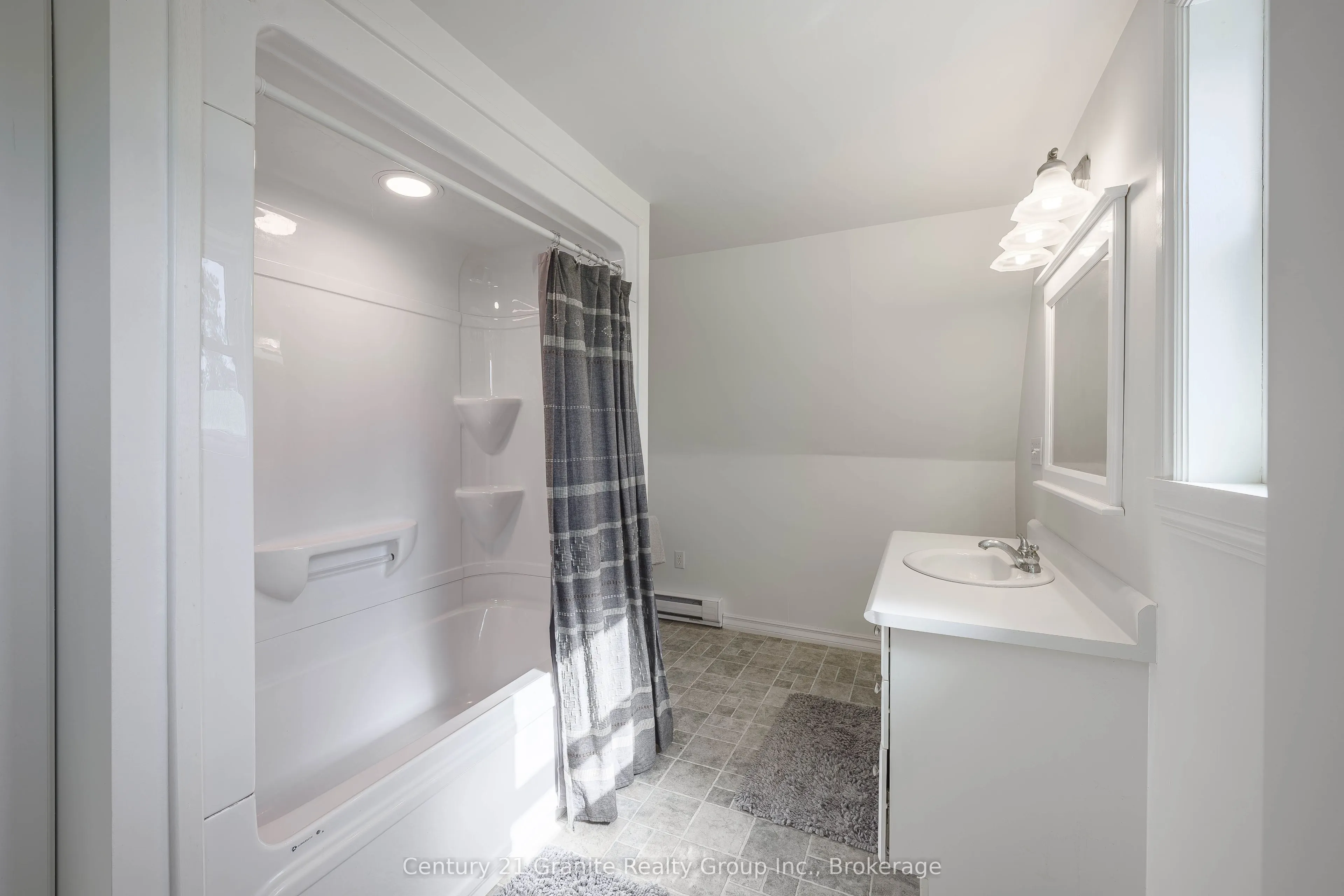 224 Burnt River Road