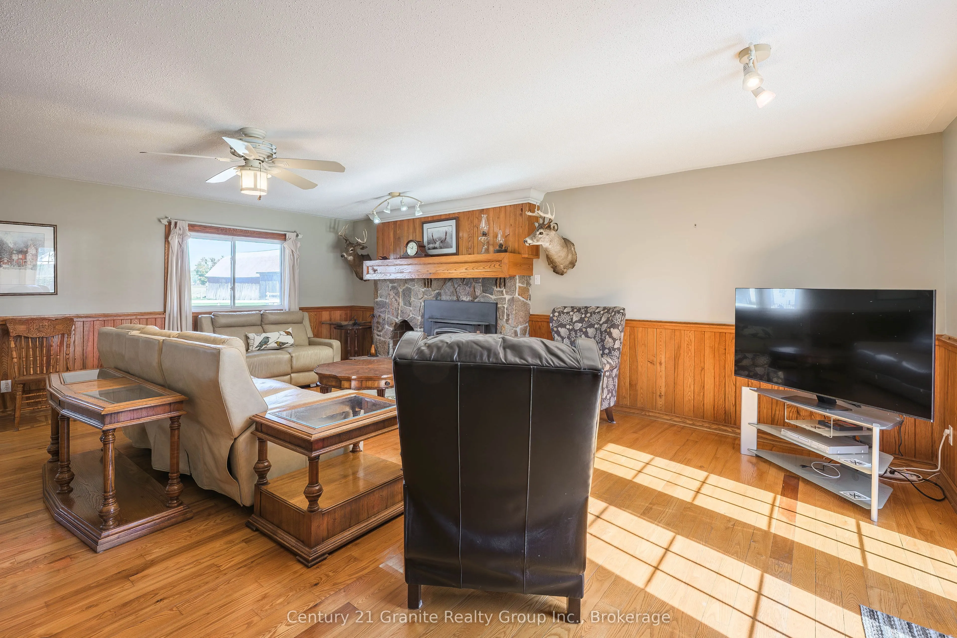 224 Burnt River Road