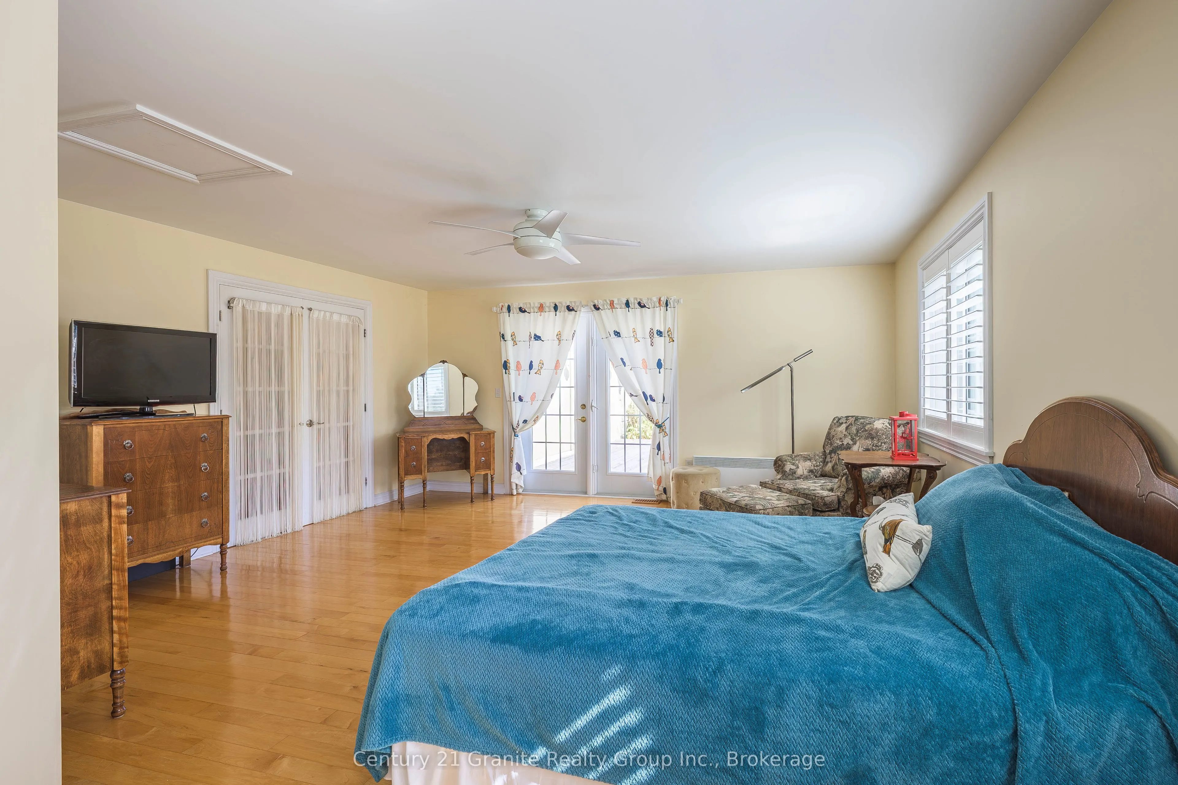 224 Burnt River Road