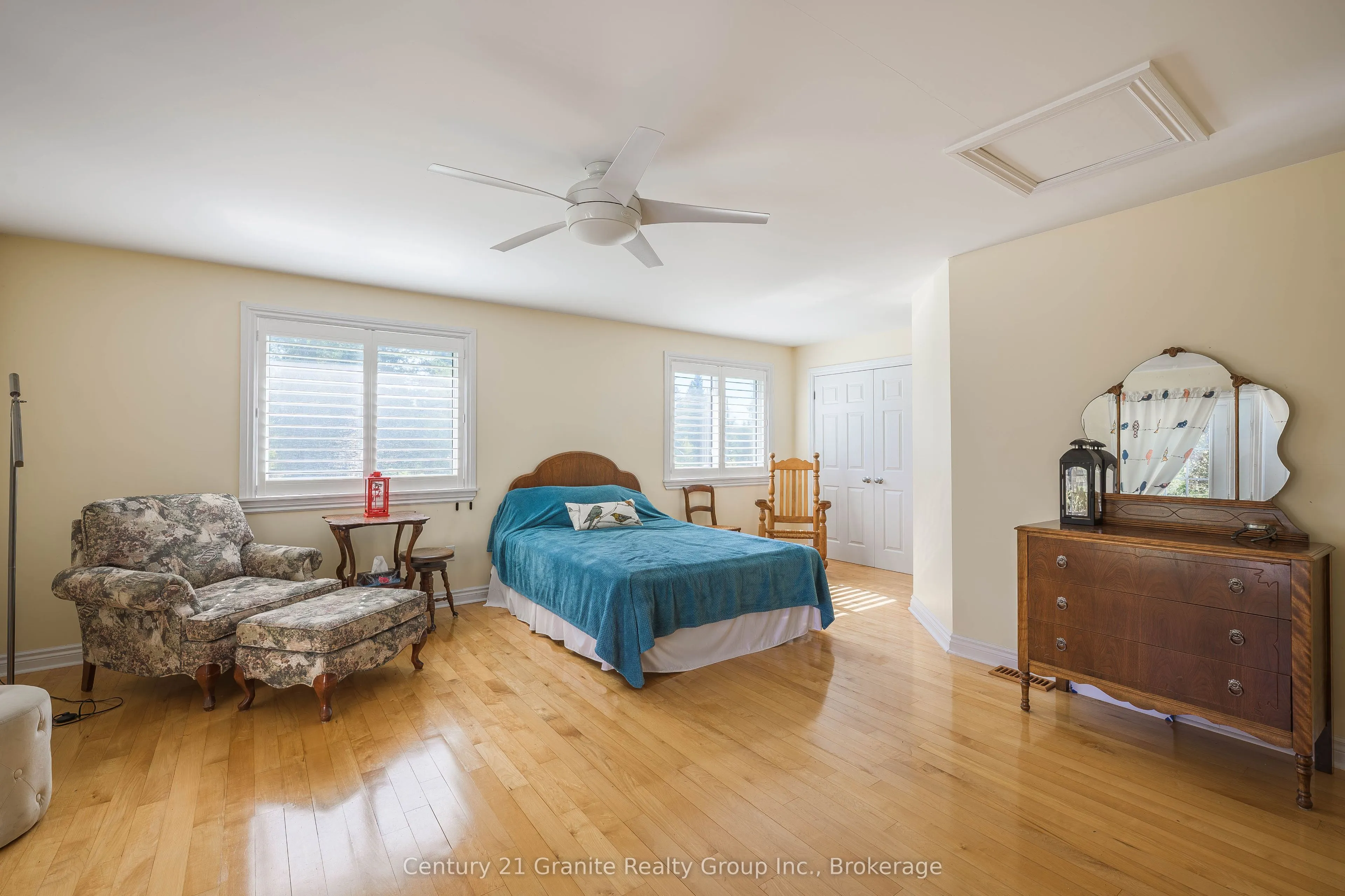 224 Burnt River Road