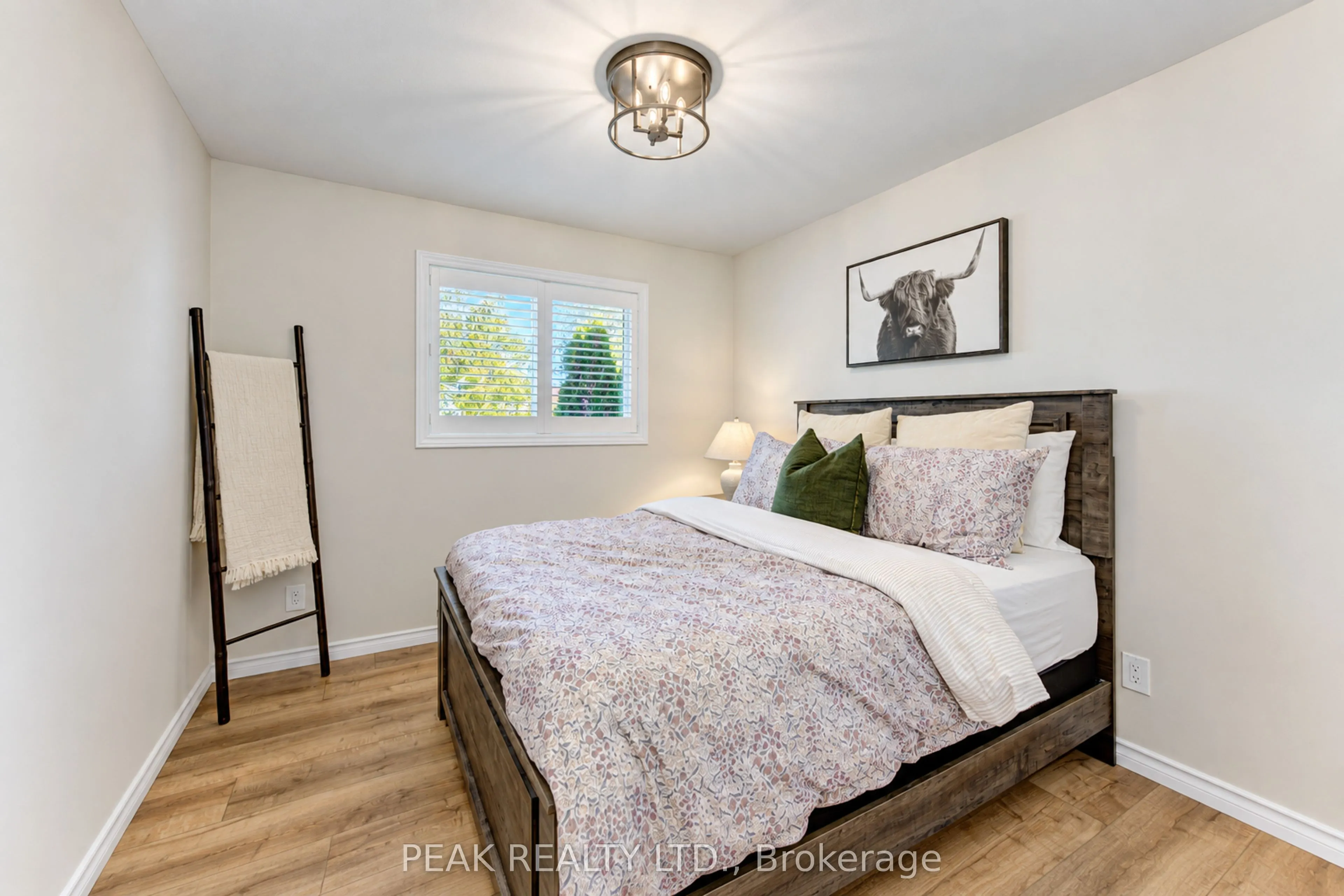 23 Jacob Street W