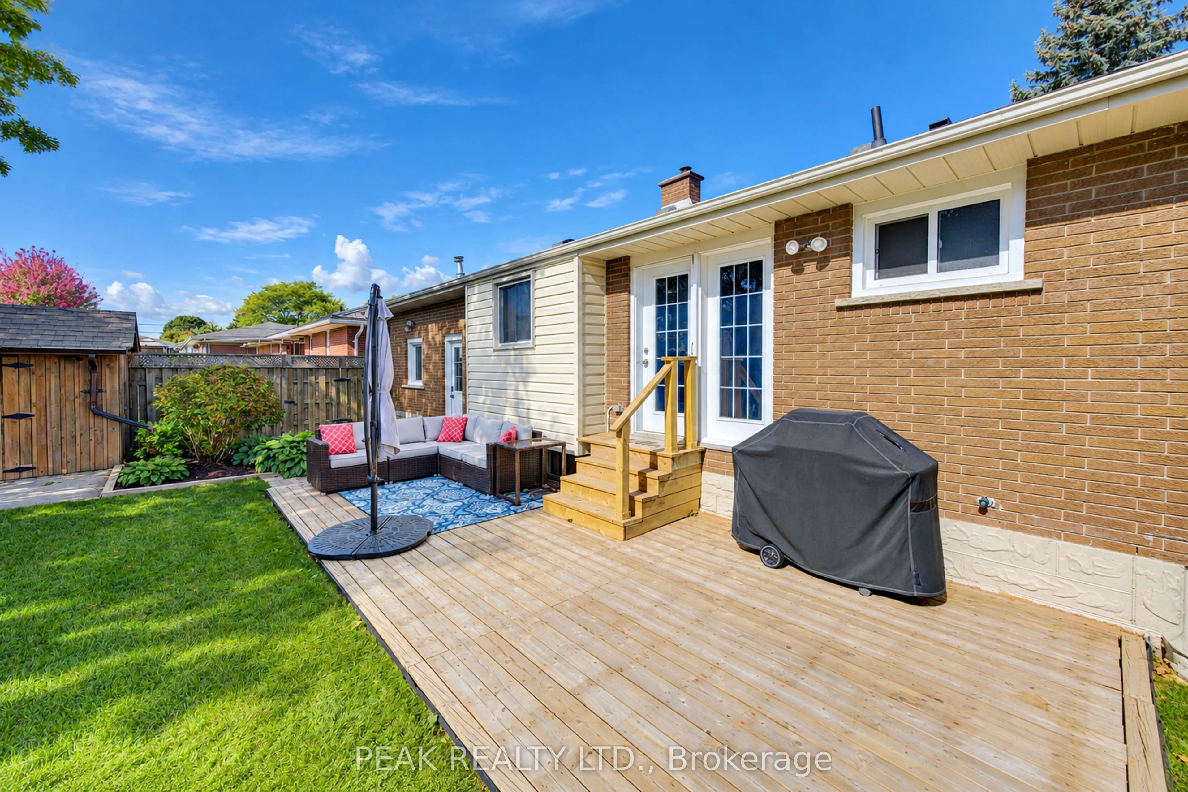 23 Jacob Street W