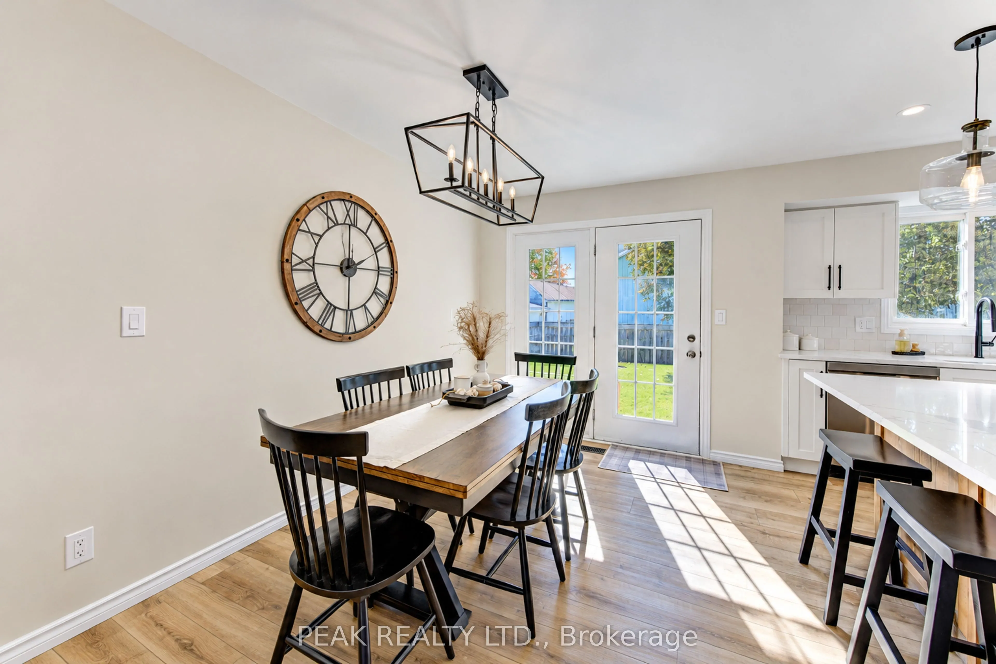 23 Jacob Street W