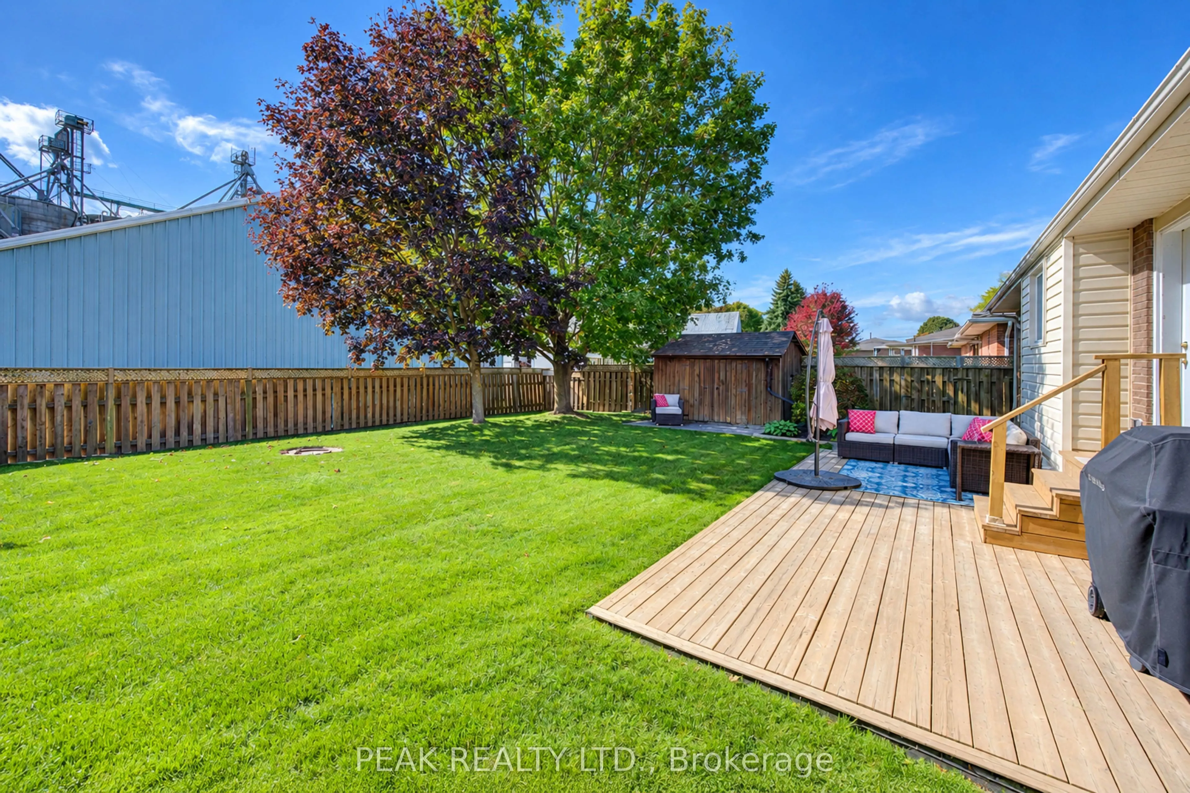 23 Jacob Street W