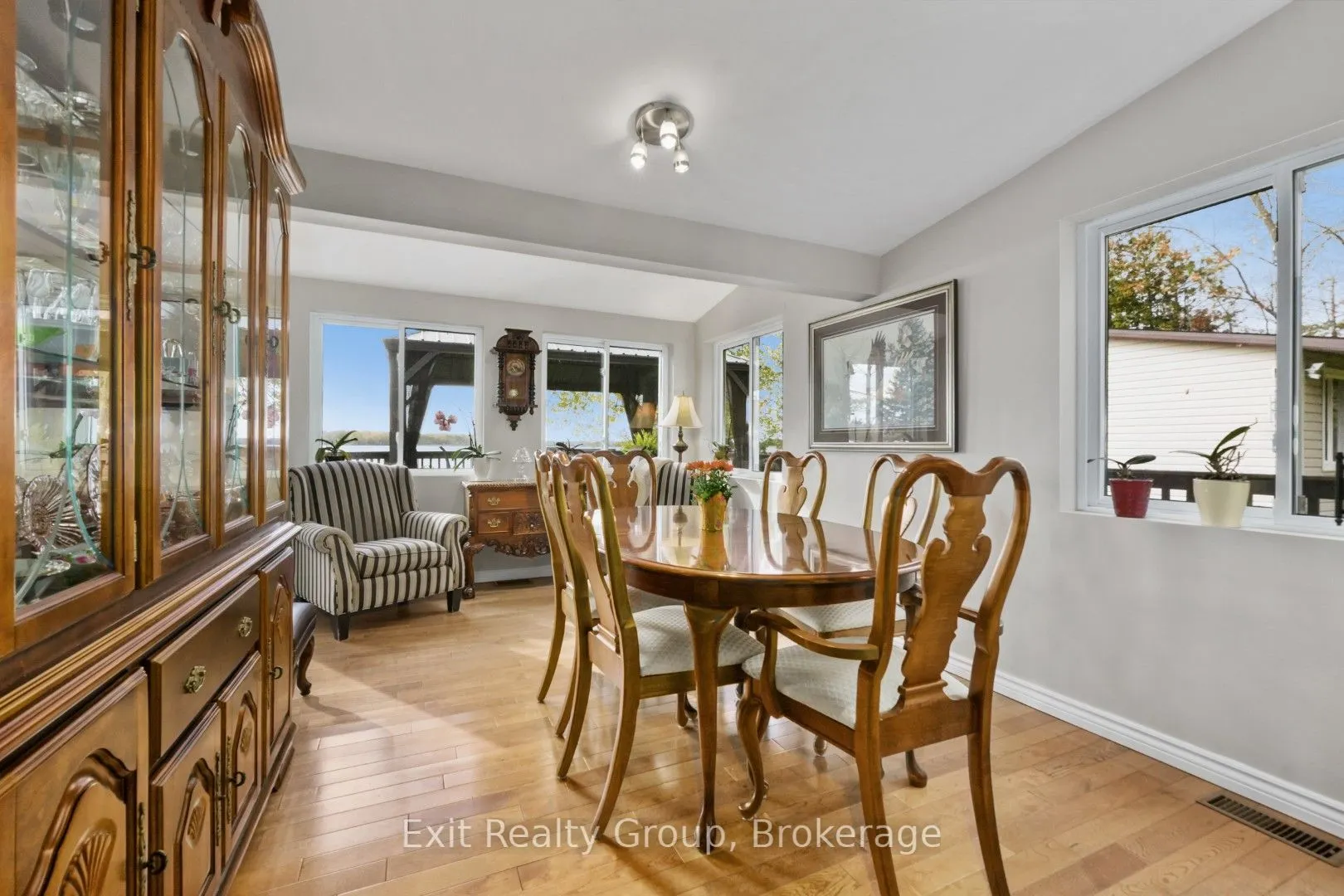 1551B Reynolds Road
