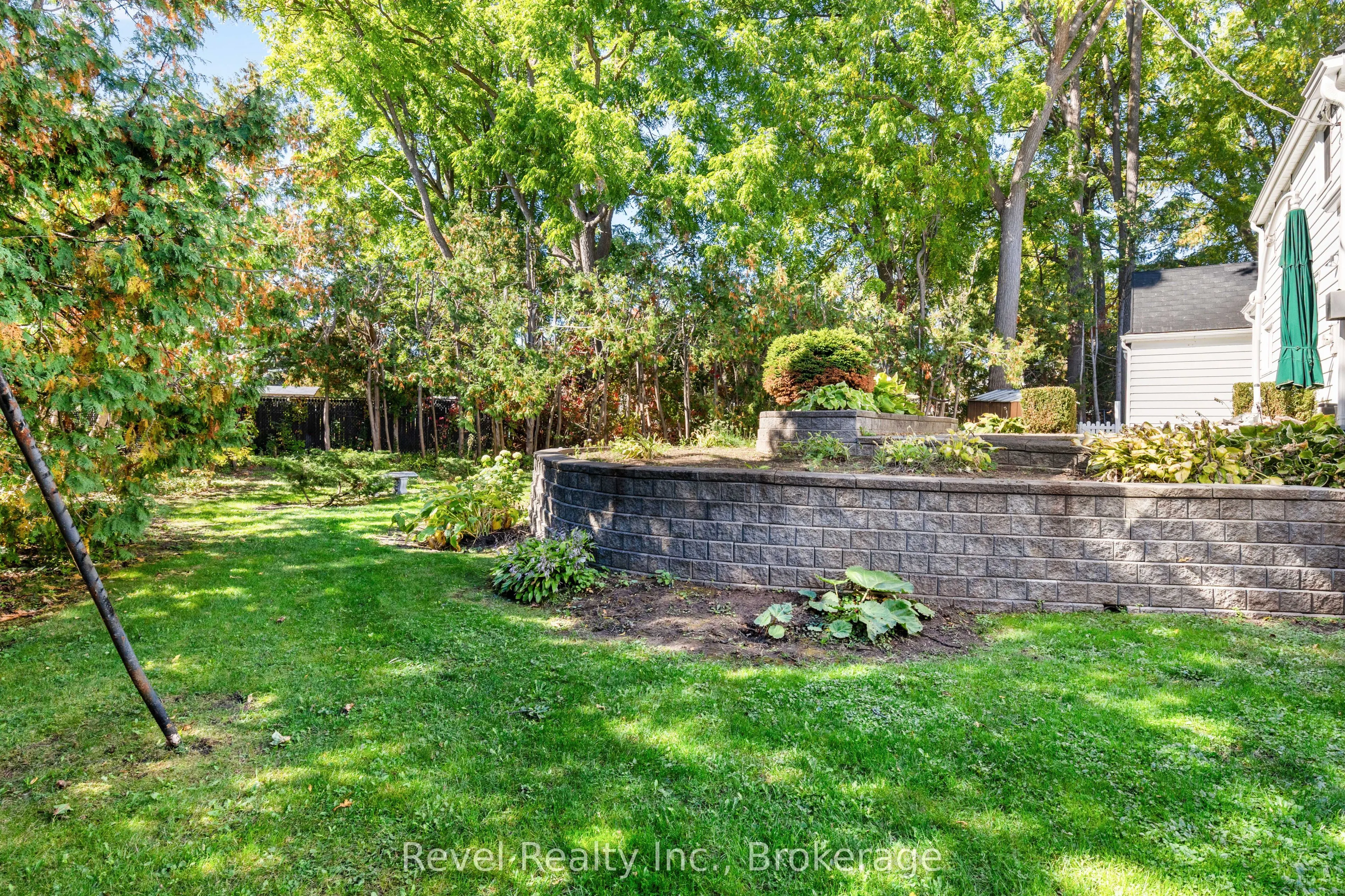 13 Sylvan Crescent