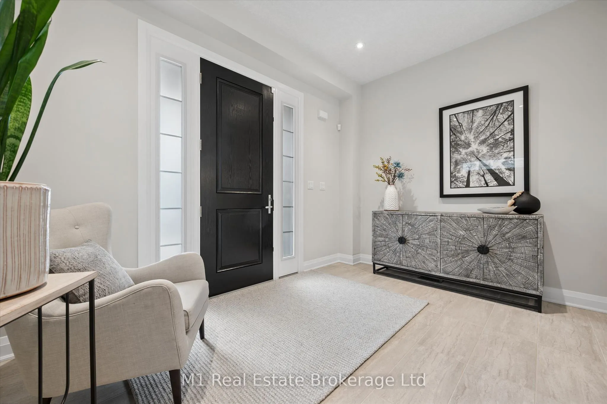 545 Bridgemill Crescent