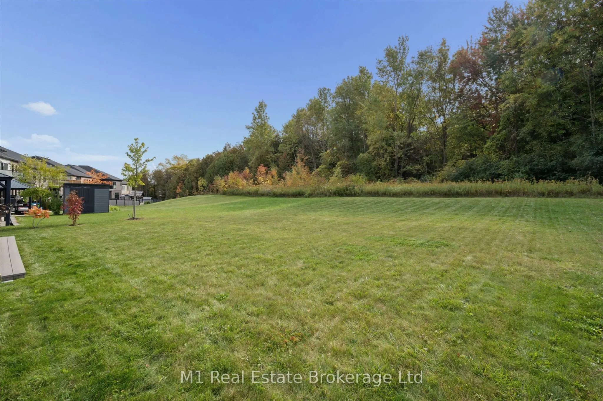 545 Bridgemill Crescent