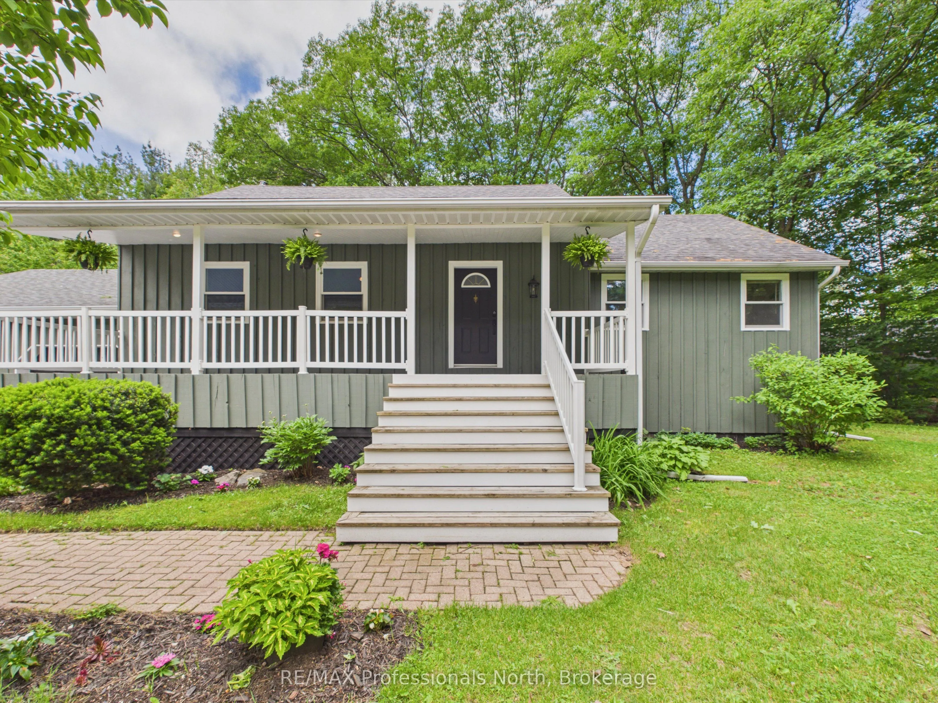 1130 Cedar Lane