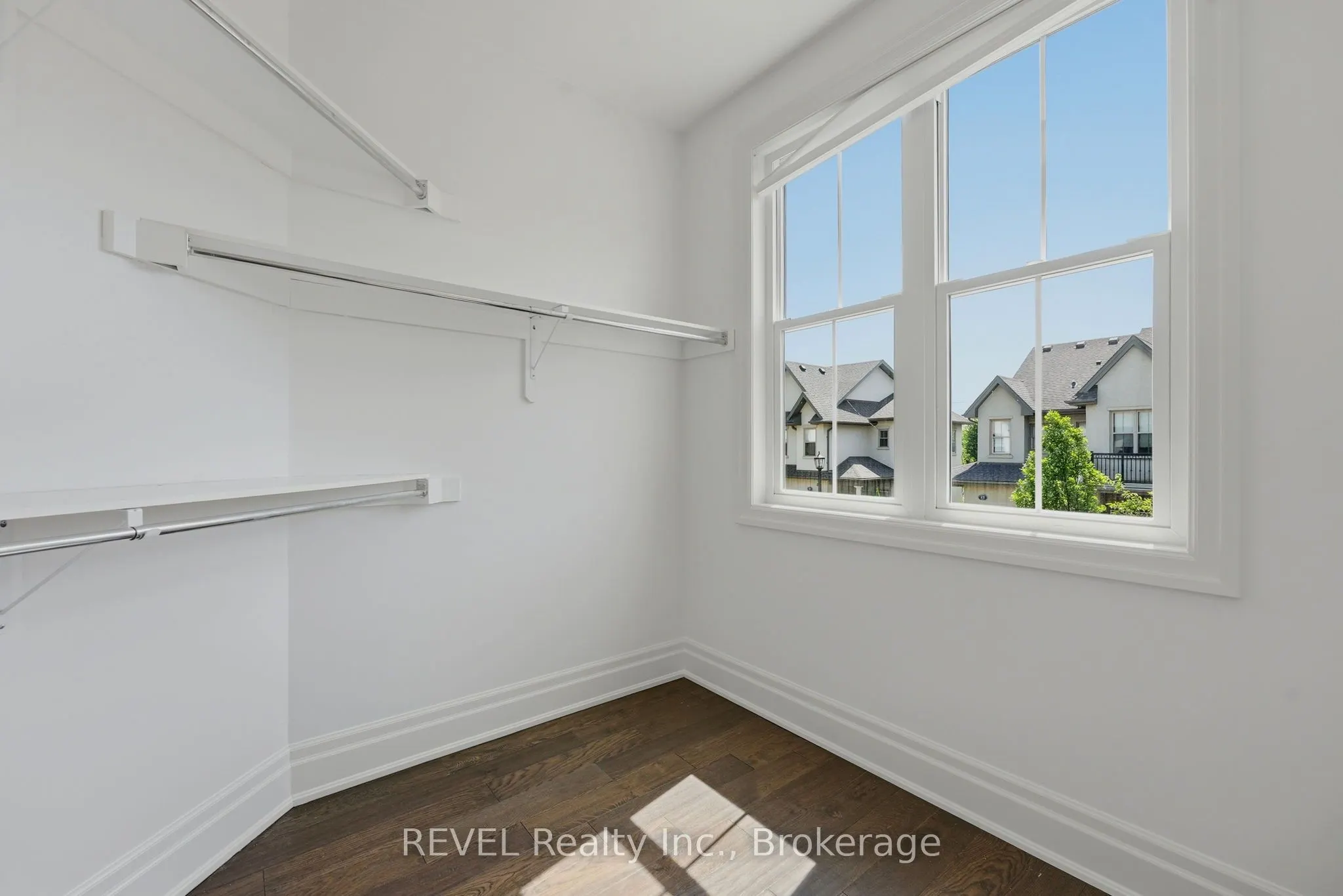 14 St. Andrews Lane S #S14