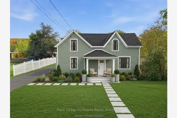 193 Bridge Street W