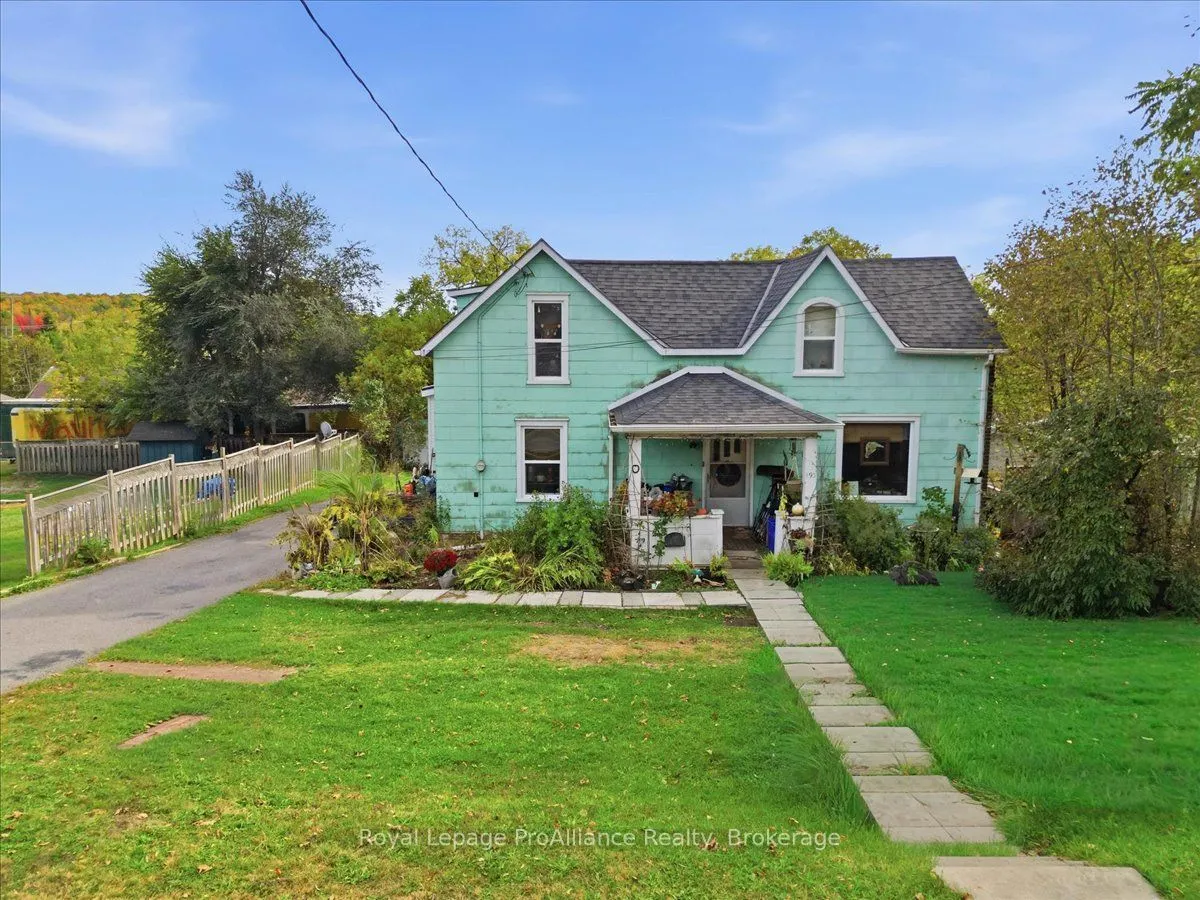 193 Bridge Street W