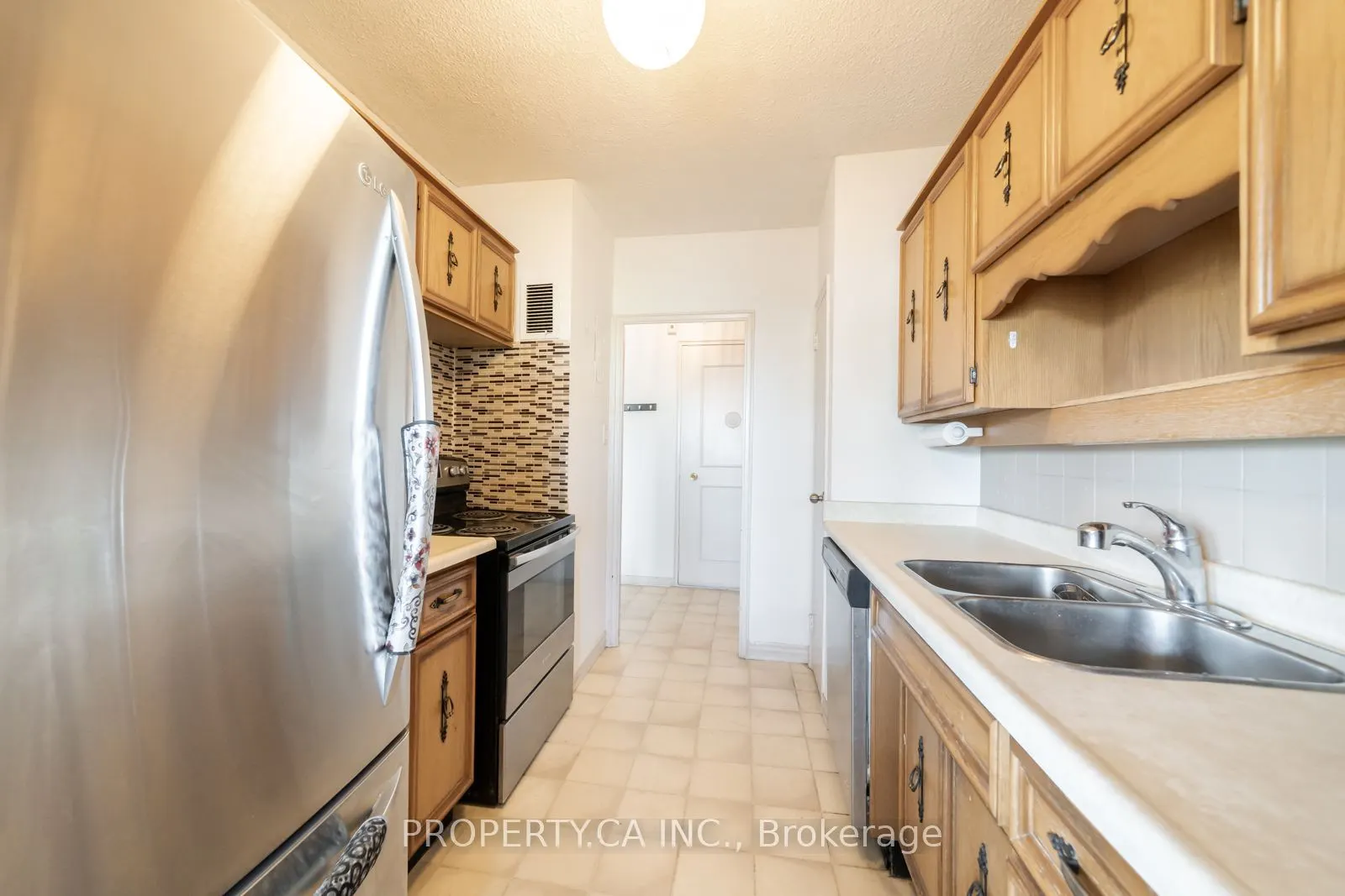 45 Westmount Road N #404