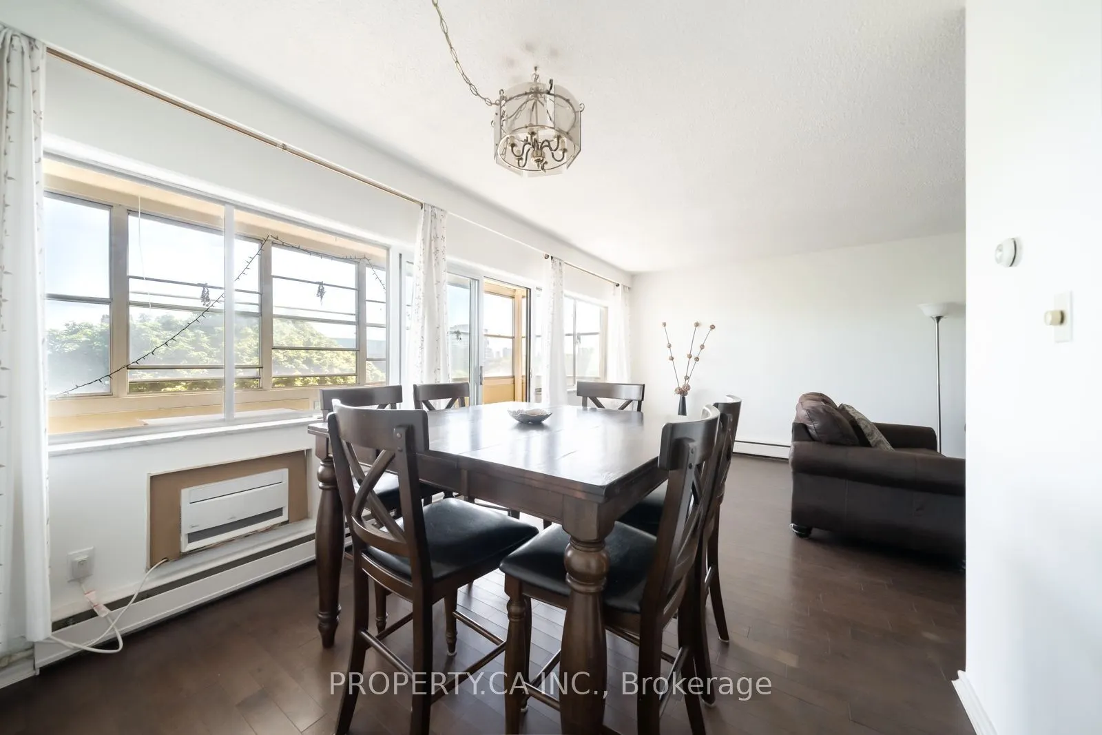45 Westmount Road N #404