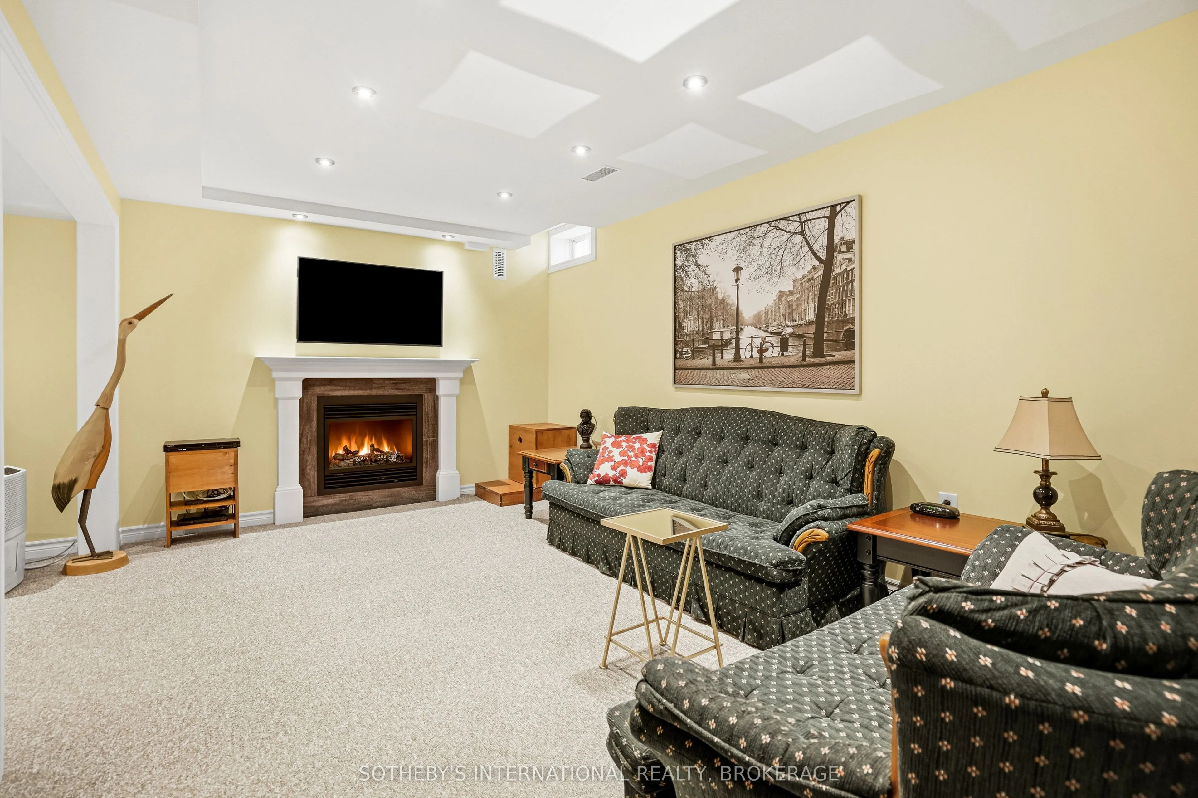 4 Alex Grant Place