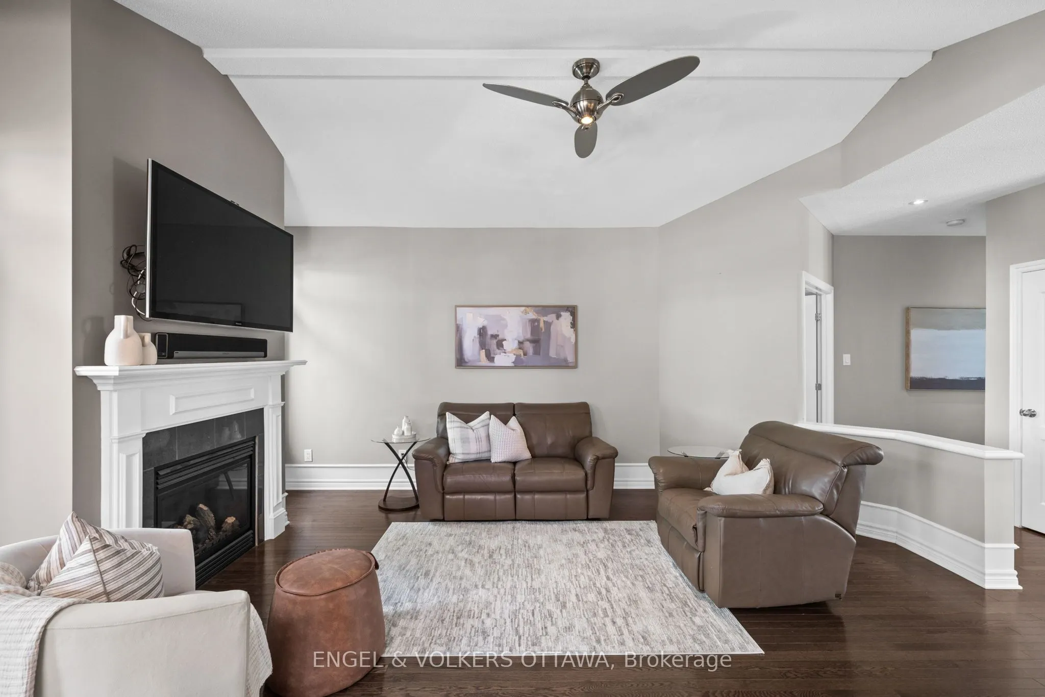 112 Equinelle Drive