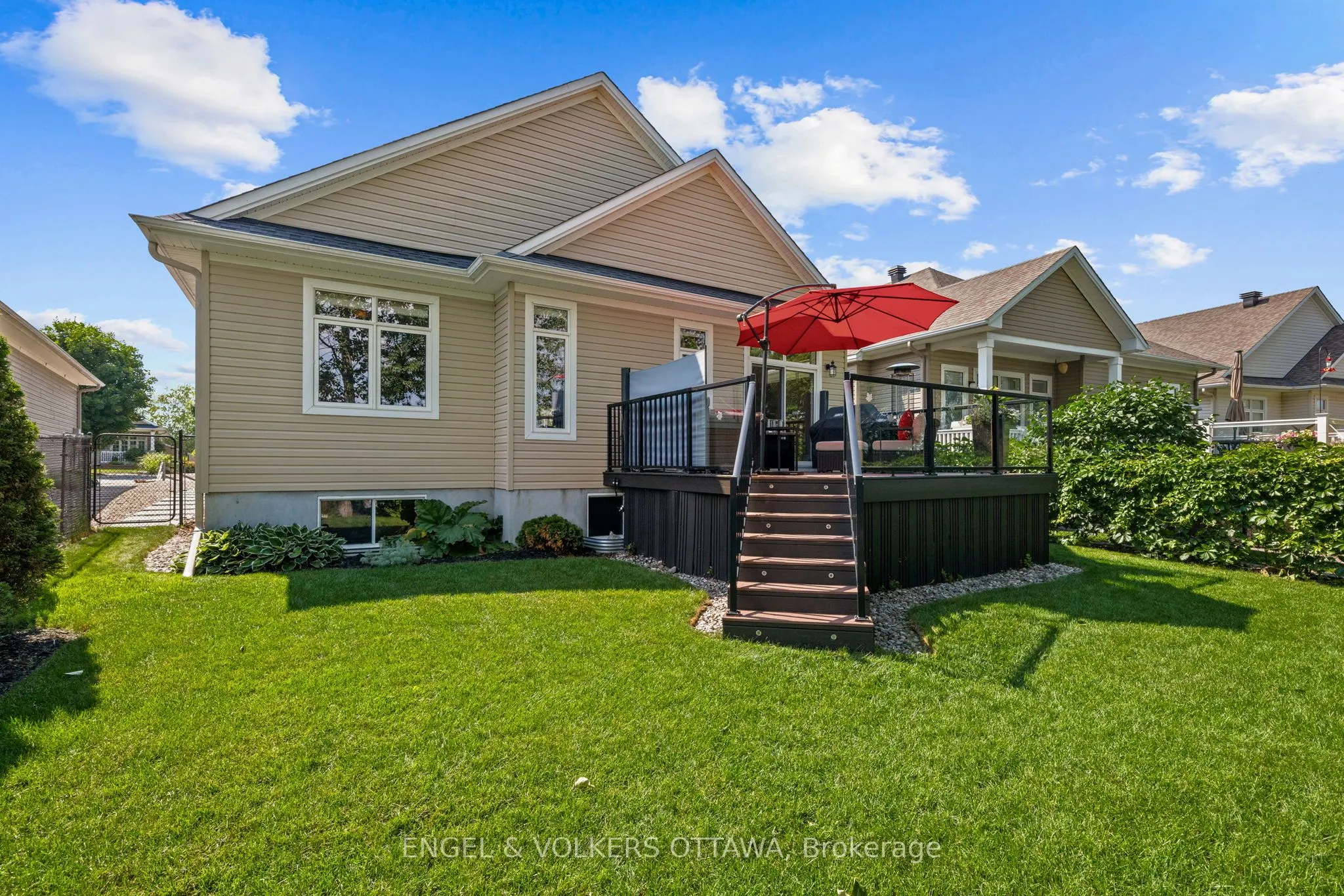 112 Equinelle Drive