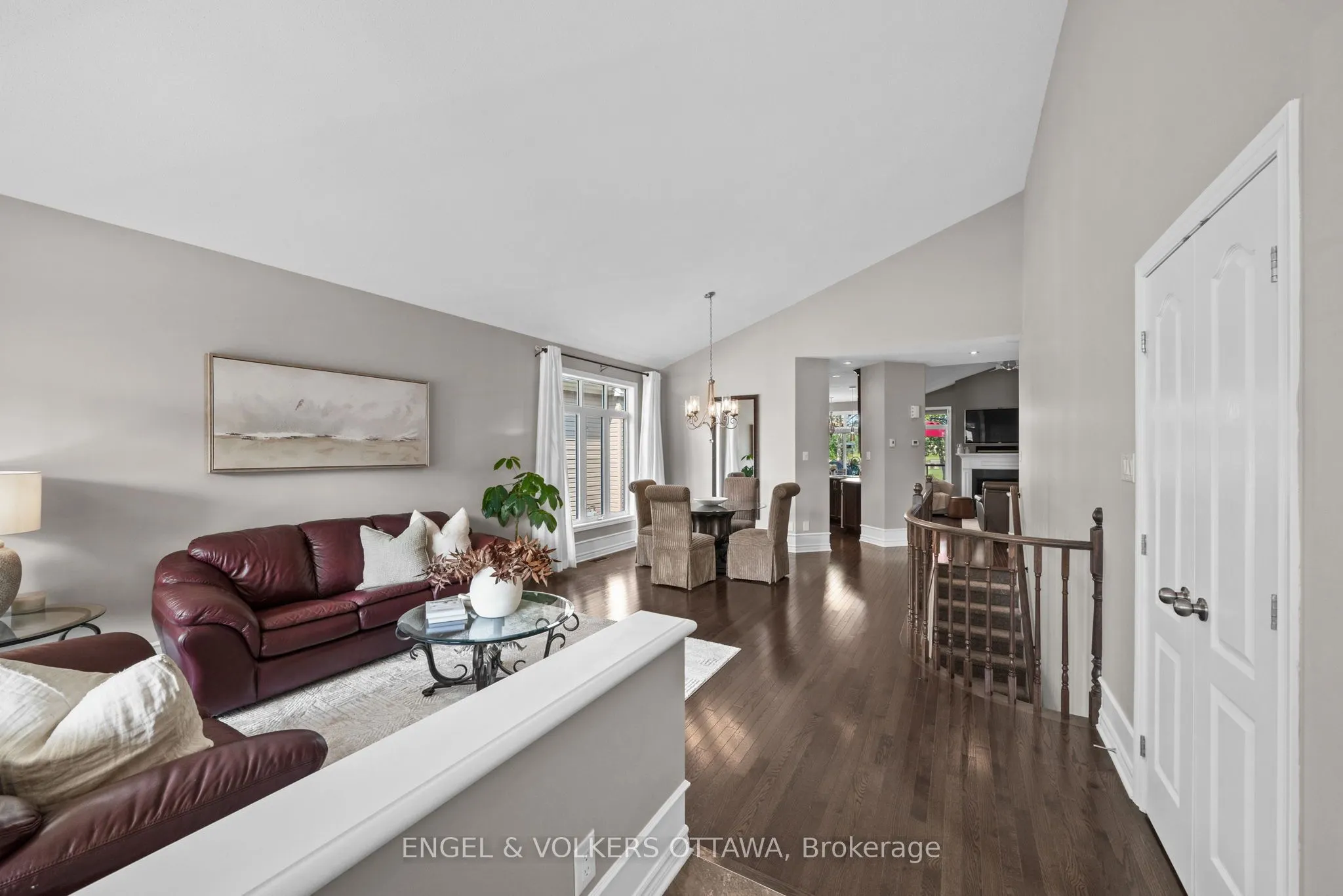 112 Equinelle Drive