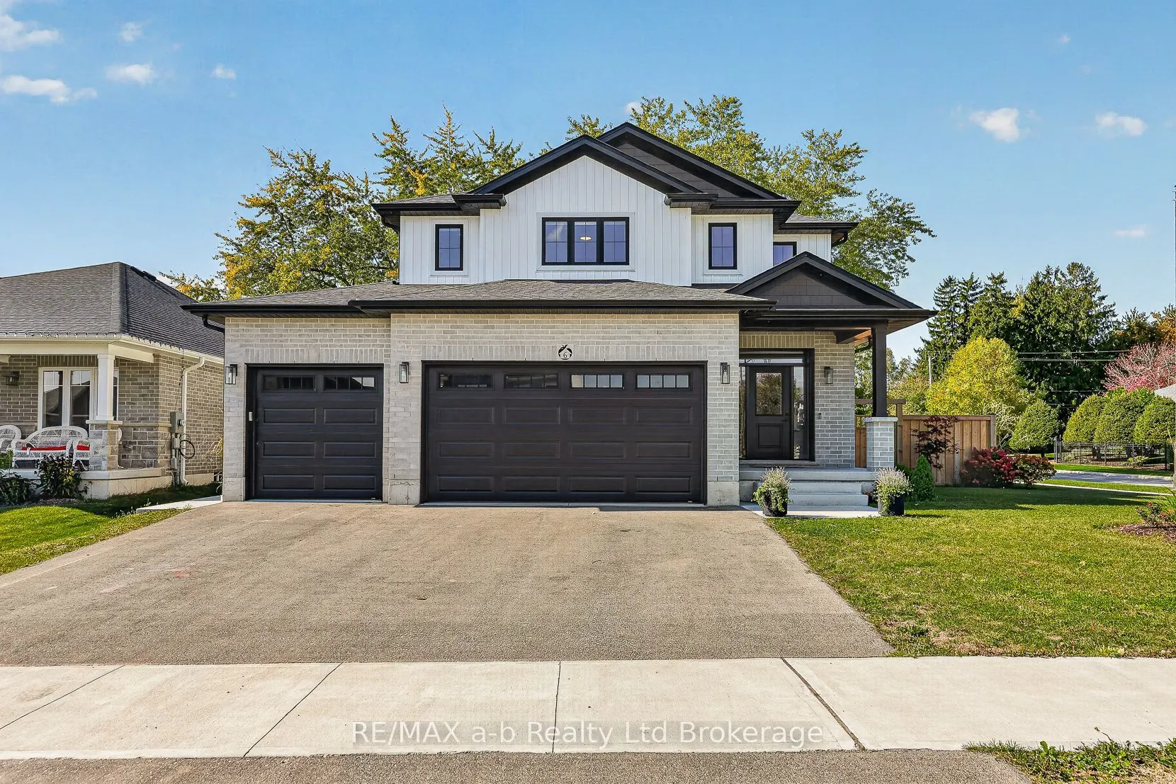 6 Diamond Street