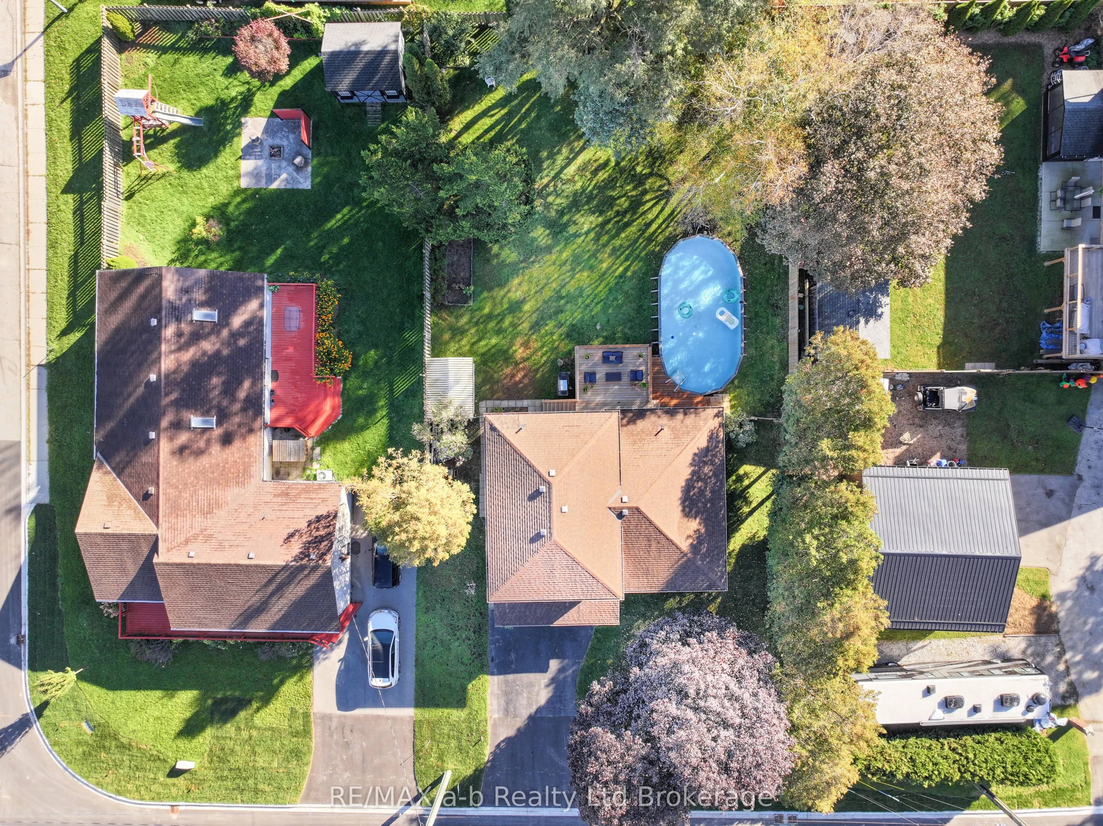 2 Cranberry Road