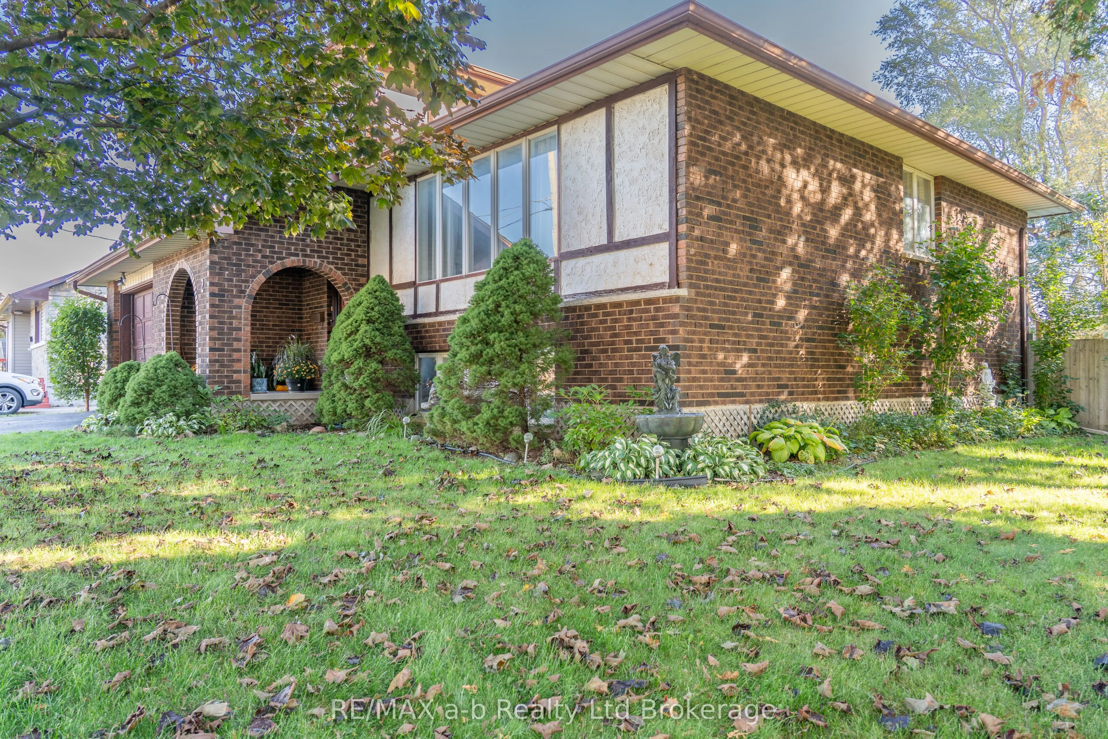 2 Cranberry Road