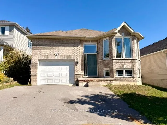 528 Clancy Crescent
