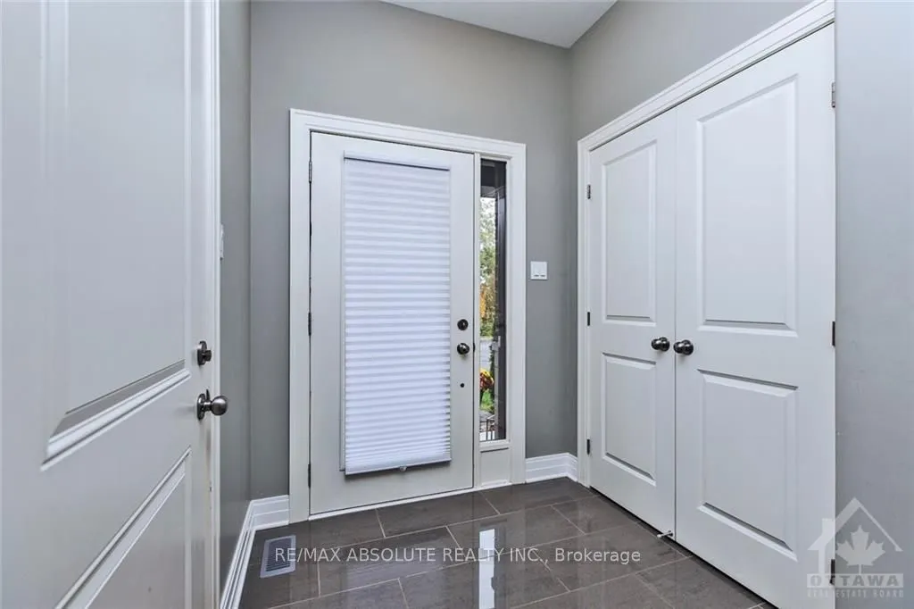 159 WOODHURST Crescent