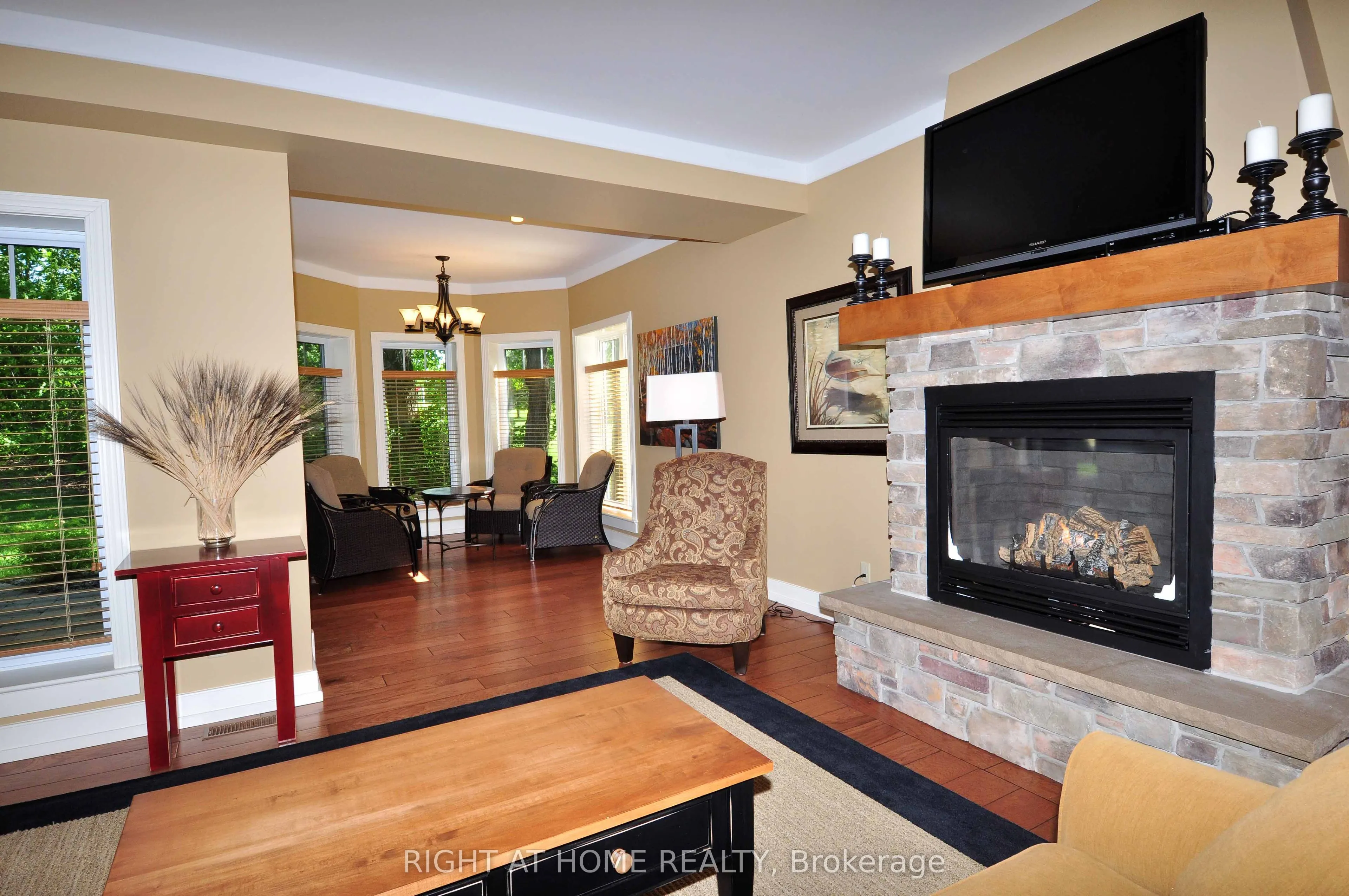 532 10th Concession Road #12-6