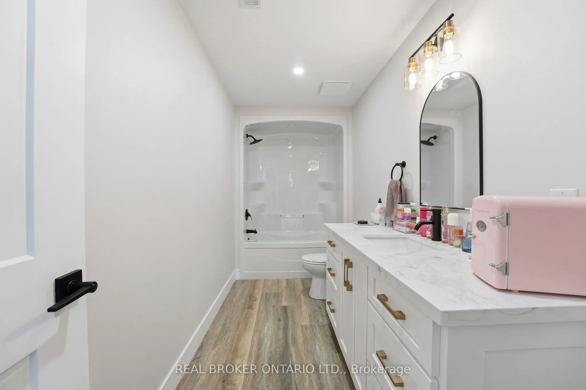 48 Rebecca Drive
