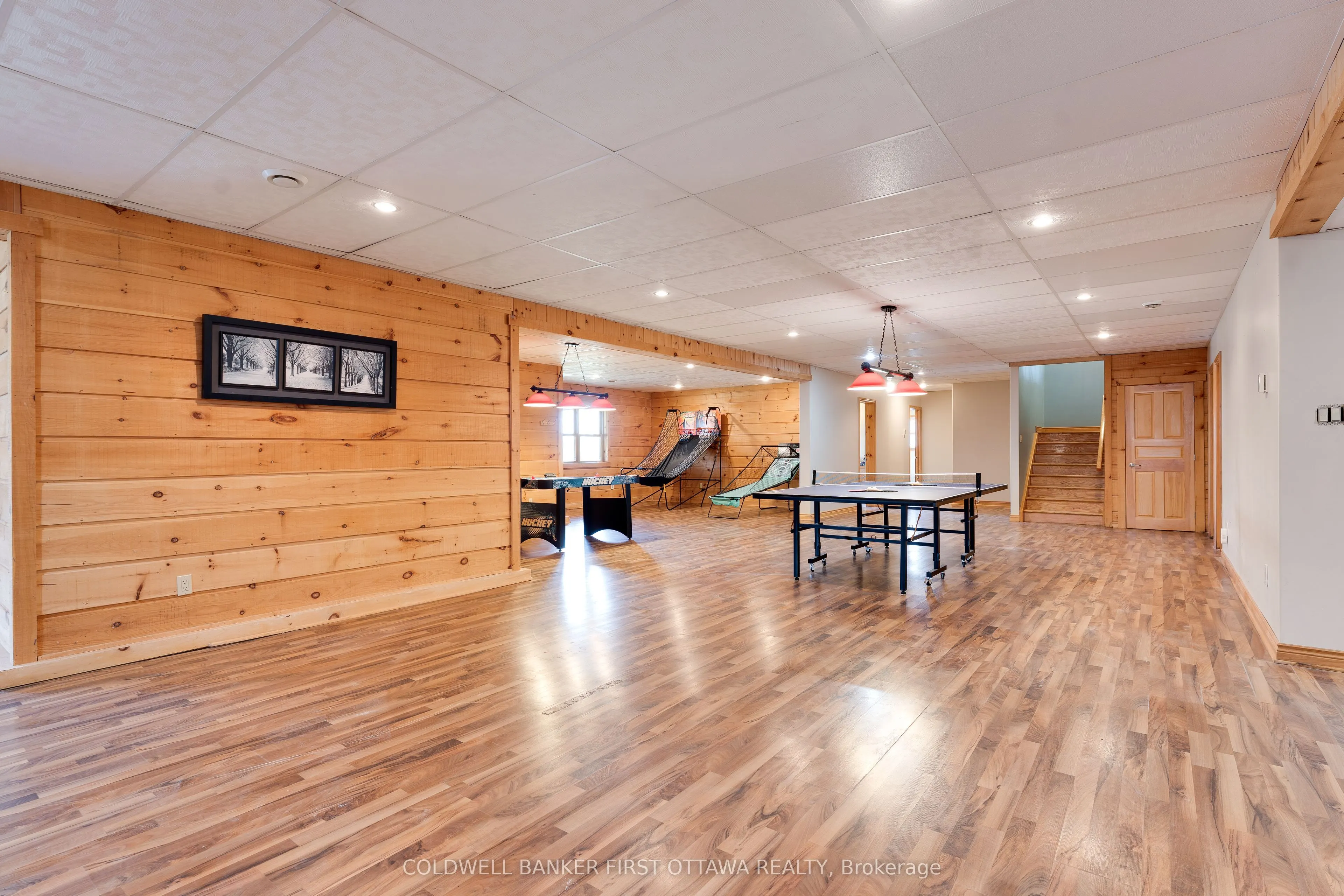 399 Grady Road E