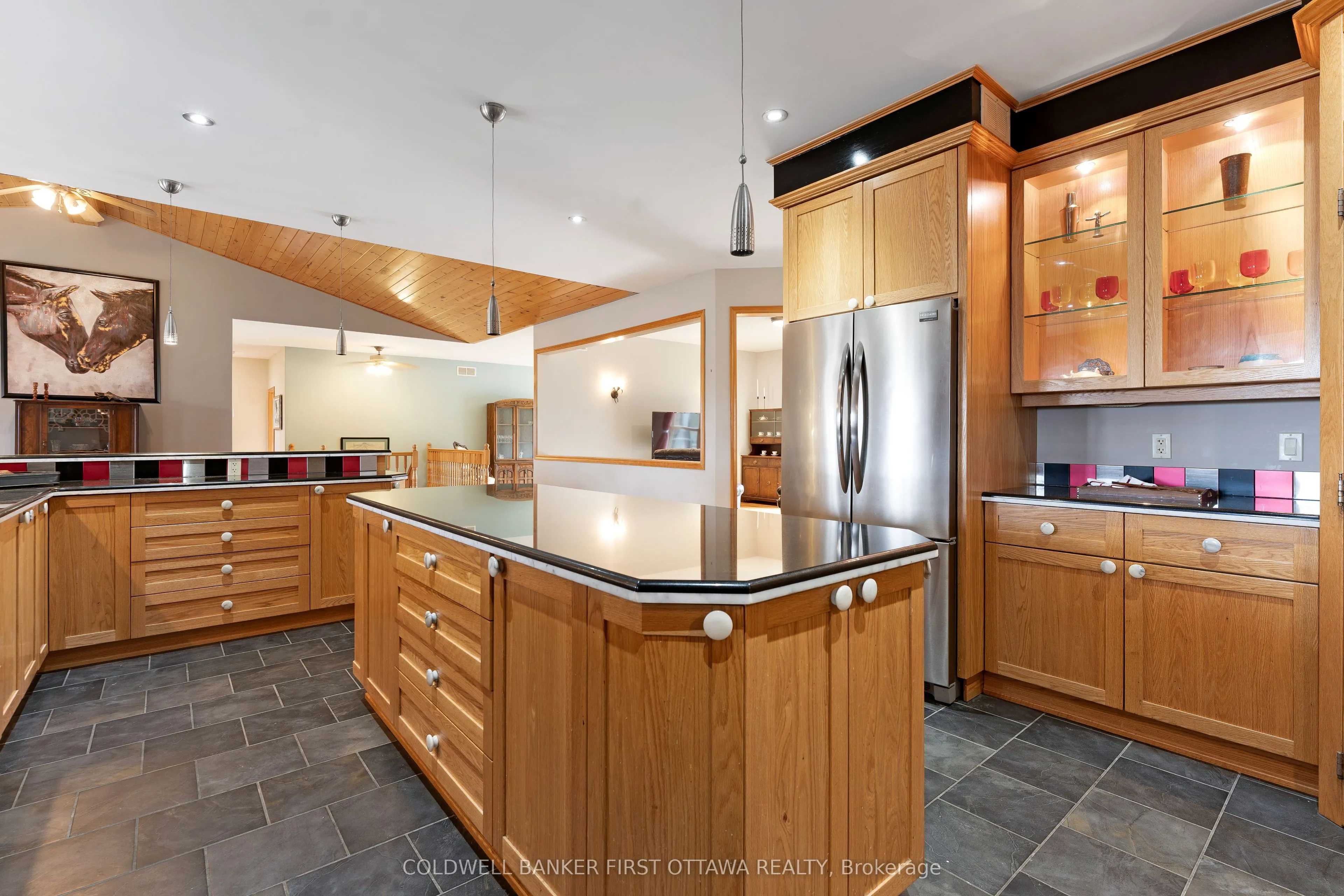 399 Grady Road E