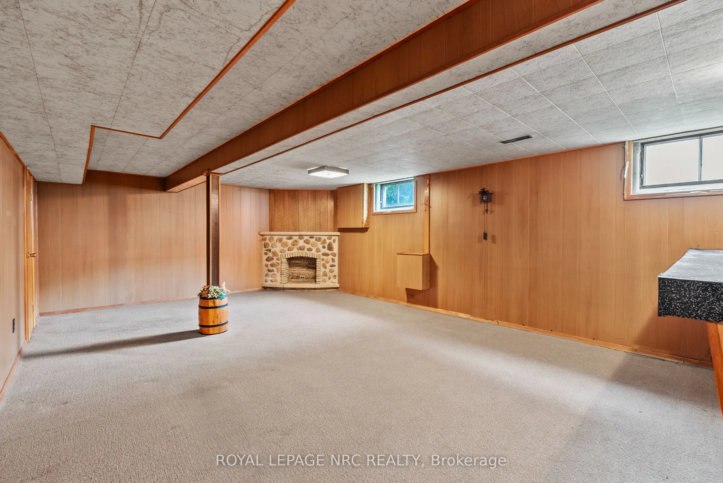 552 Bunting Road
